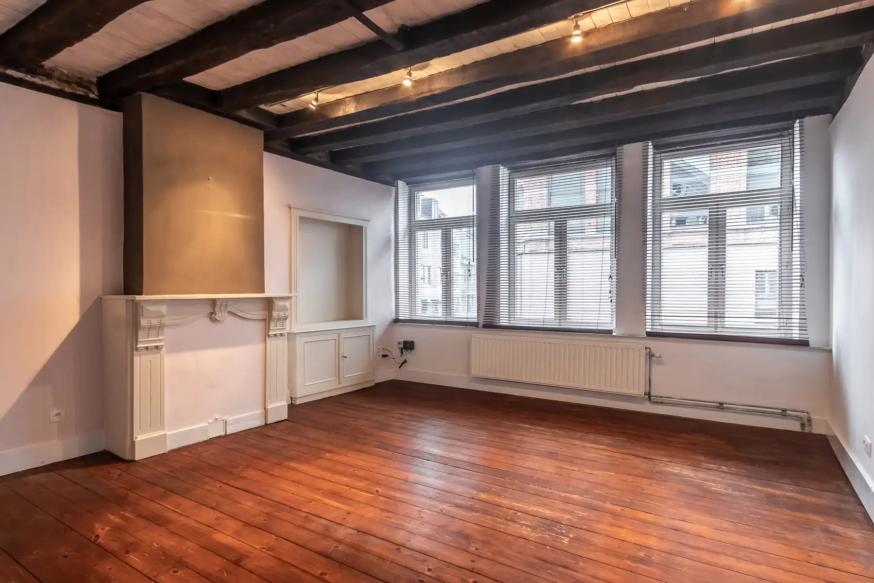 Grote woning met tal van mogelijkheden in bruisend centrum foto 15