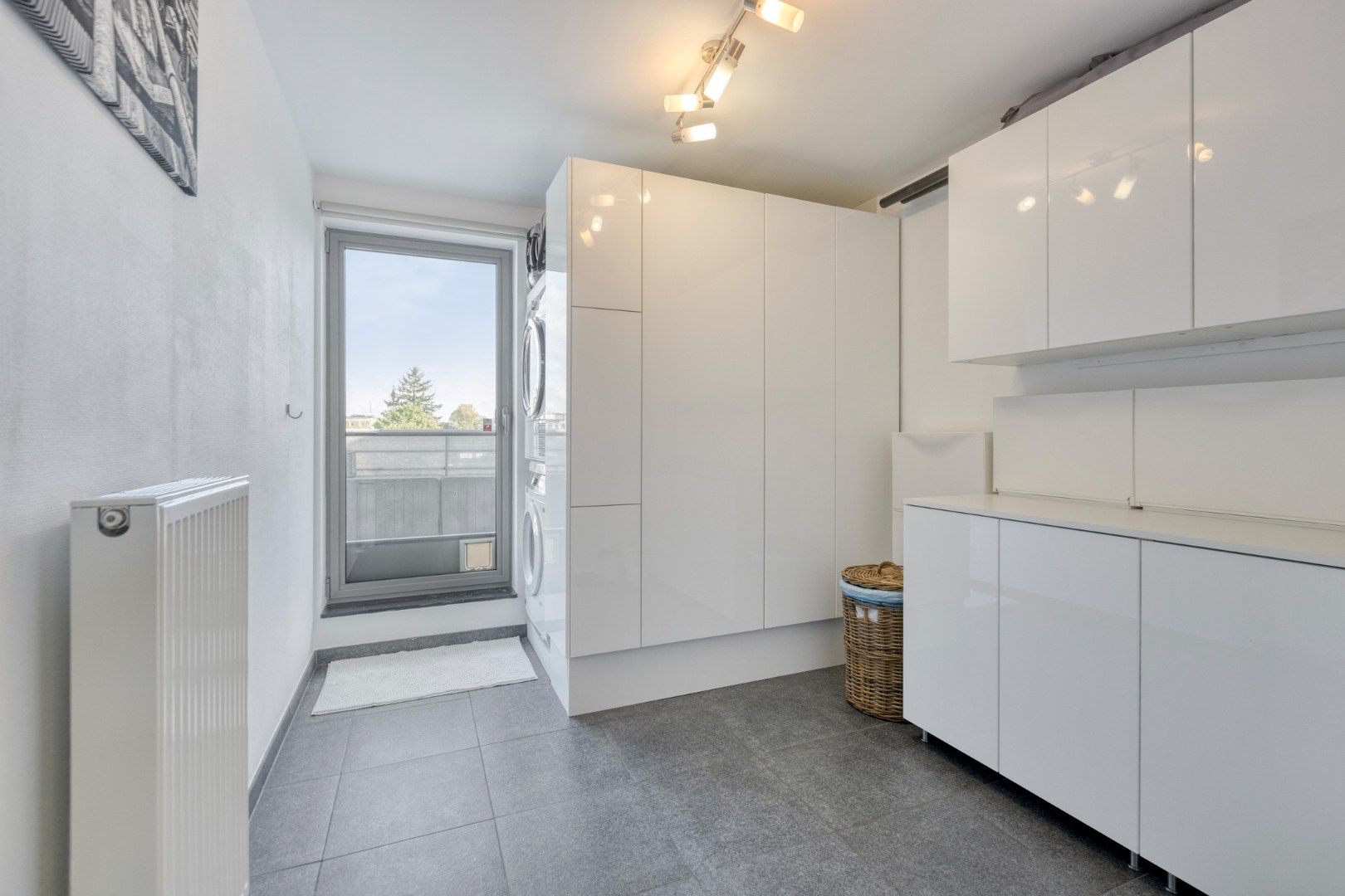 Ruim ingedeeld appartement met zonterrassen in het centrum. foto 28