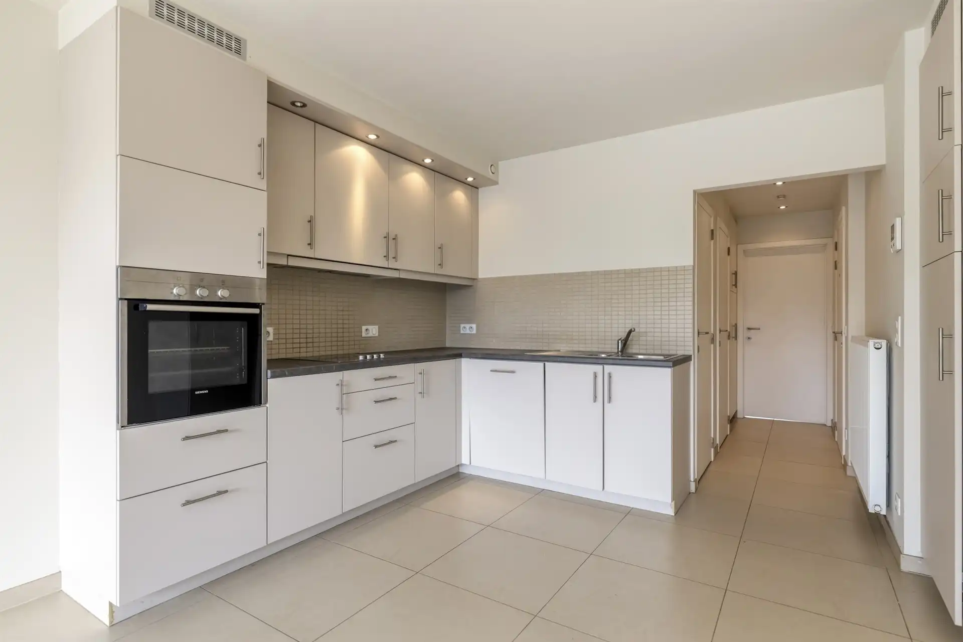 Instapklaar appartement met zuidwest-terras en EPC A foto 3