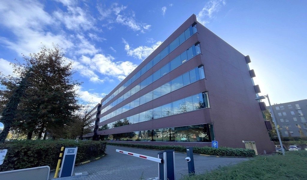Gelijkvloers kantoor te huur in The Sage in Berchem foto 21