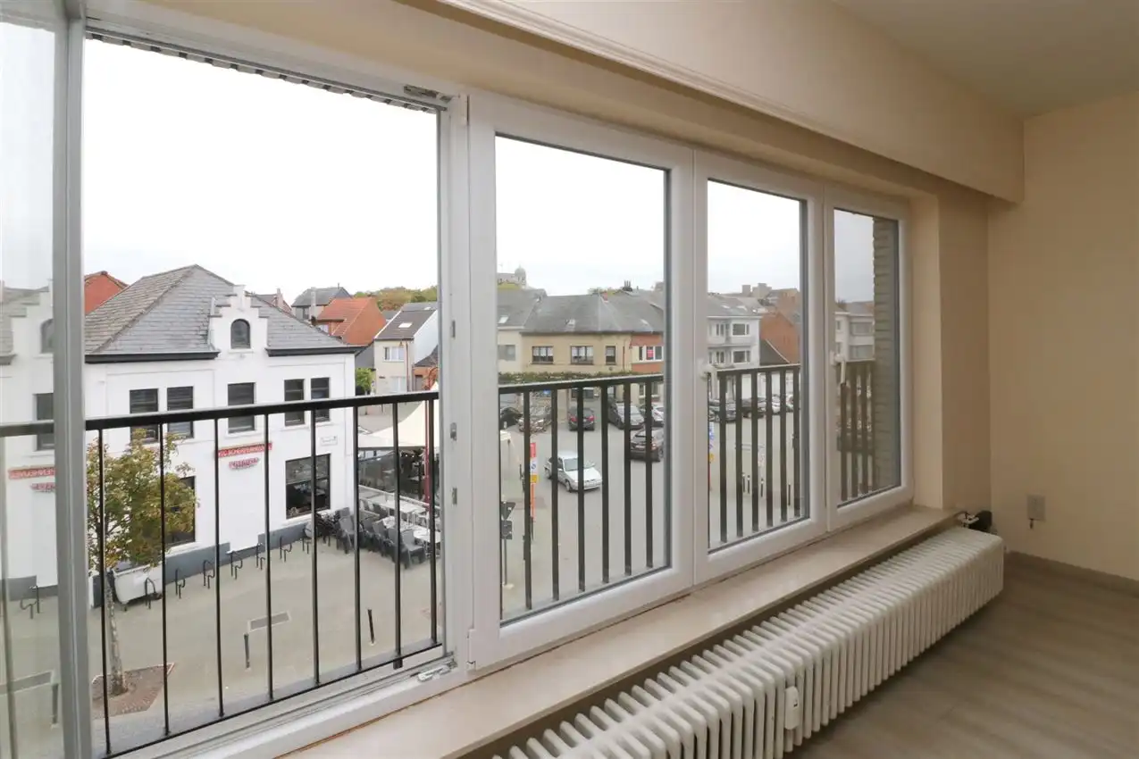 Opbrengsteigendom (handel & 4 app) op toplocatie foto 33