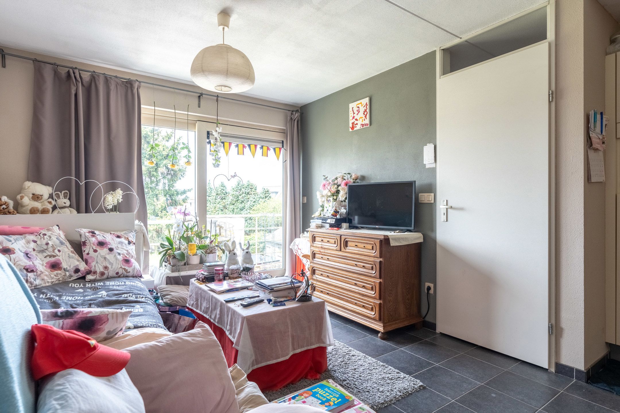 Verhuurd één-slaapkamer-appartement nabij centrum Geel. foto 6