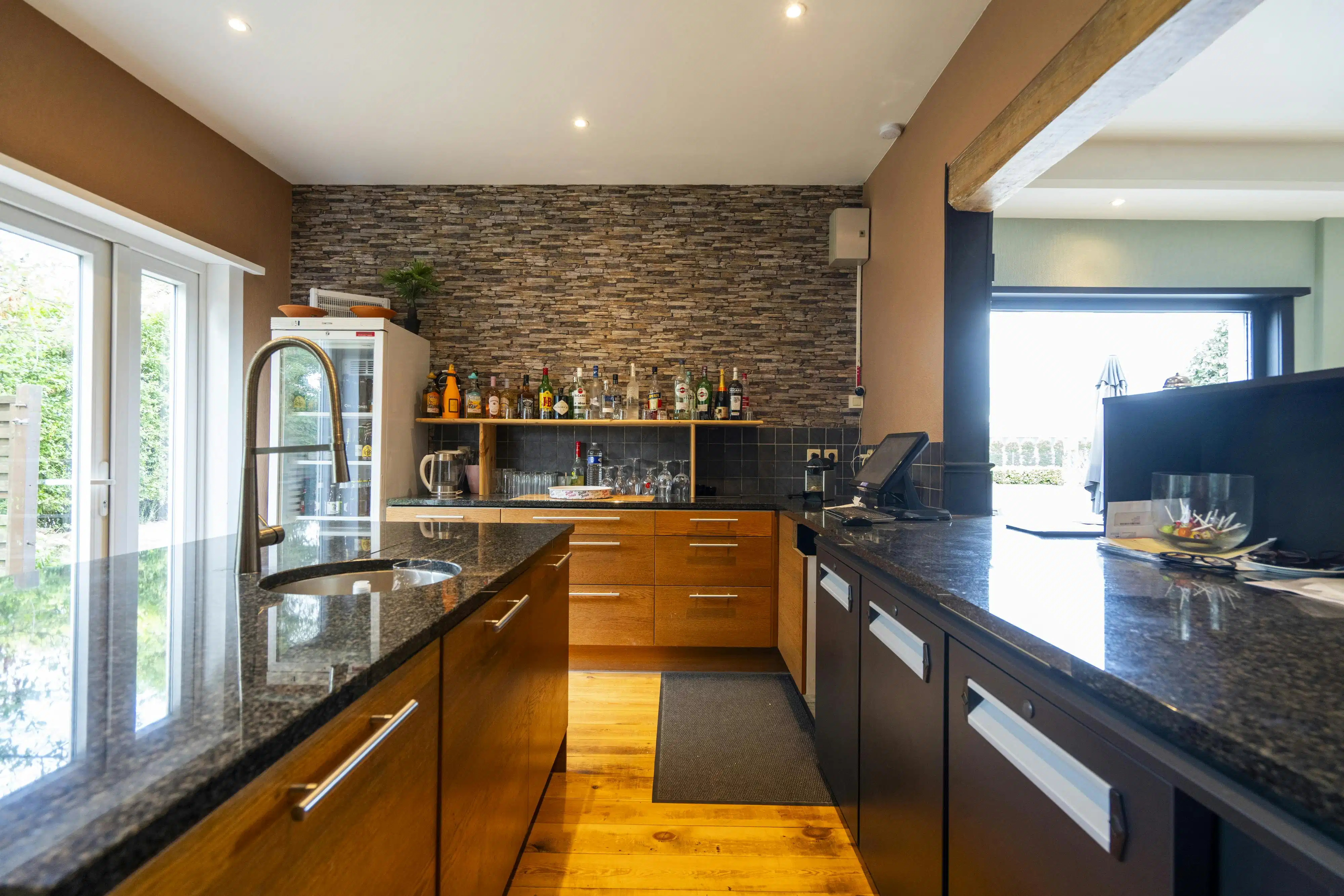 Bouwgrond (1561m²) op commerciële locatie te koop in Menen foto 8