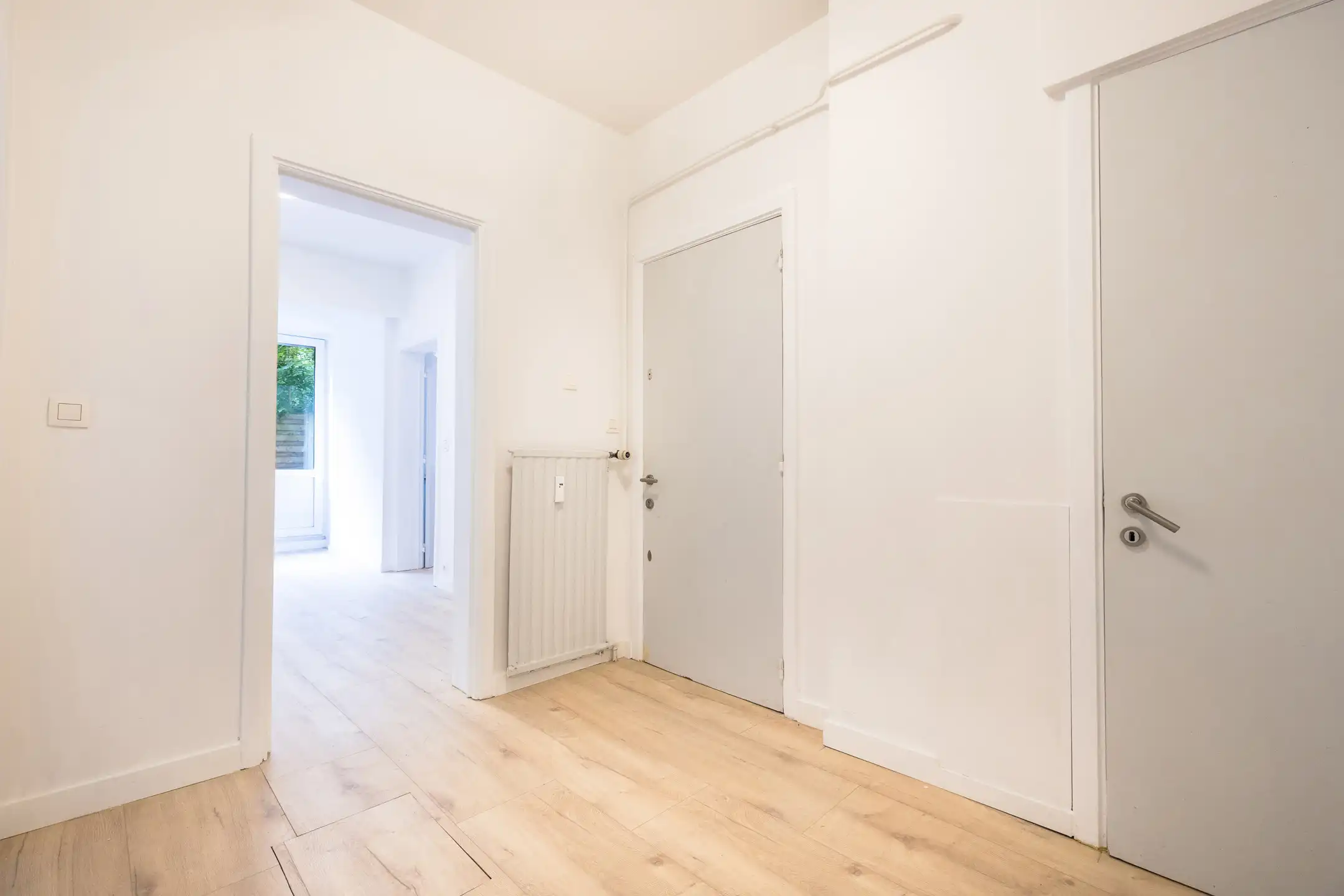 Appartement met 1 slaapkamer + werkkamer en tuin foto 4