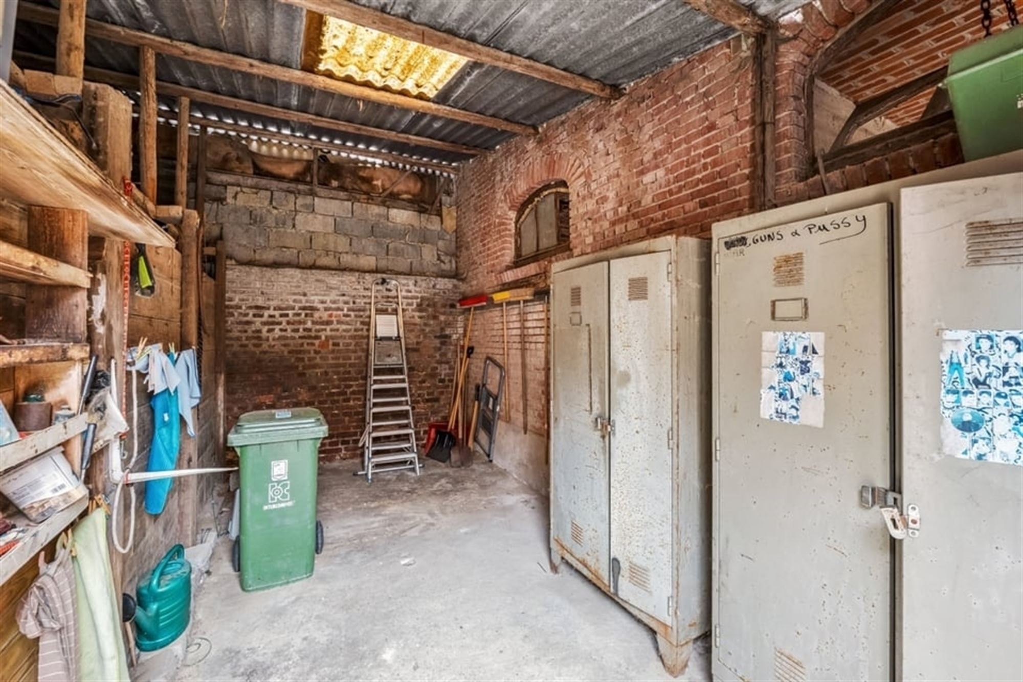 CHARMANTE HOEVE OP EEN PERCEEL VAN 14A IN HEERS  foto 33