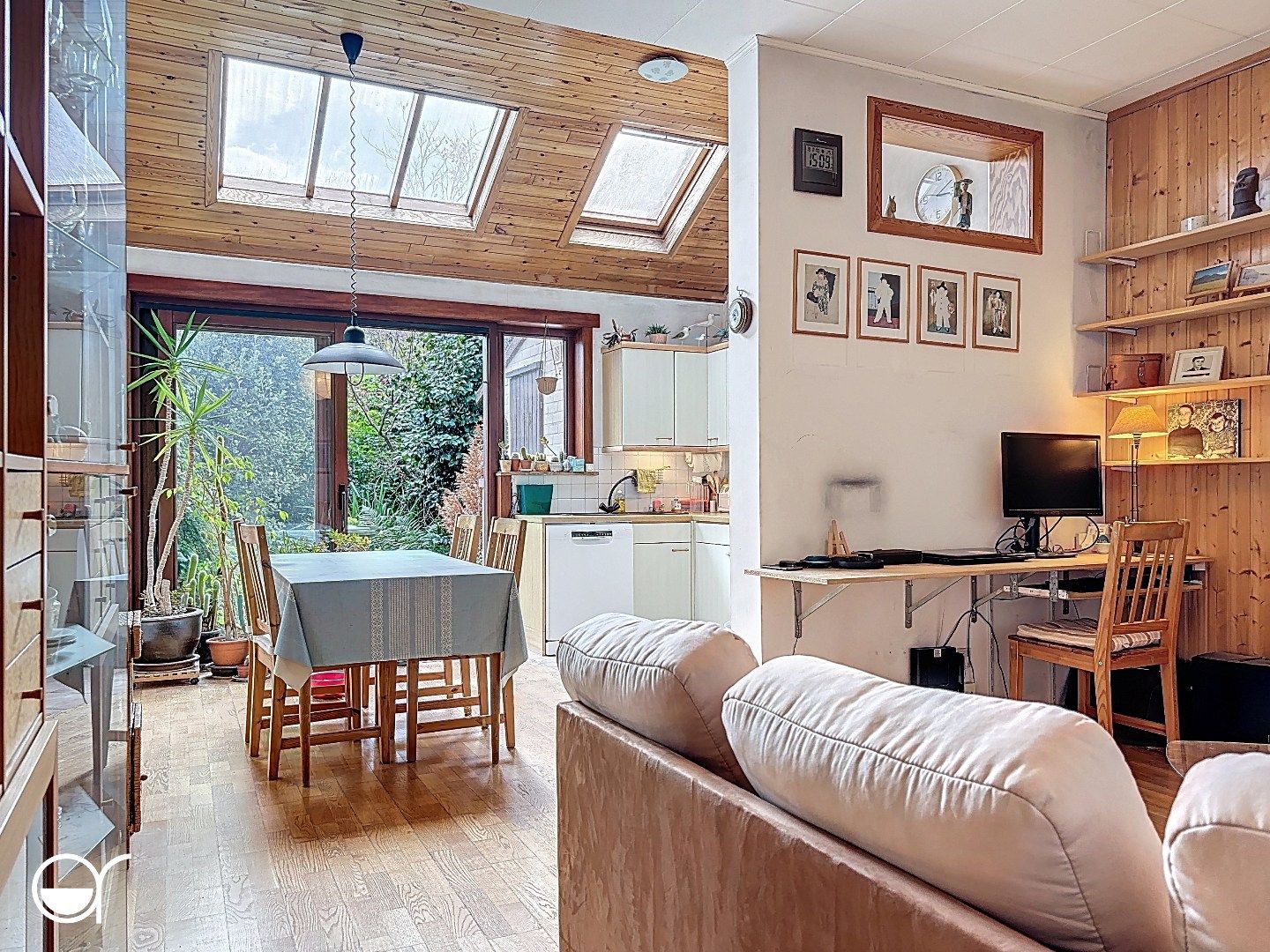 Op te frissen woning in Gentbrugge op gegeerde locatie foto 4