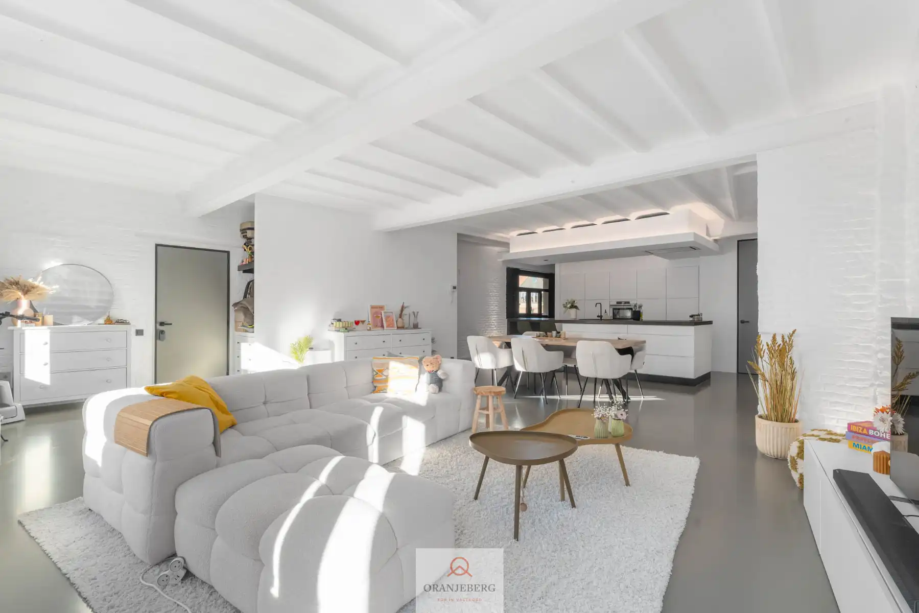 Uniek appartement in historisch gebouw foto 3