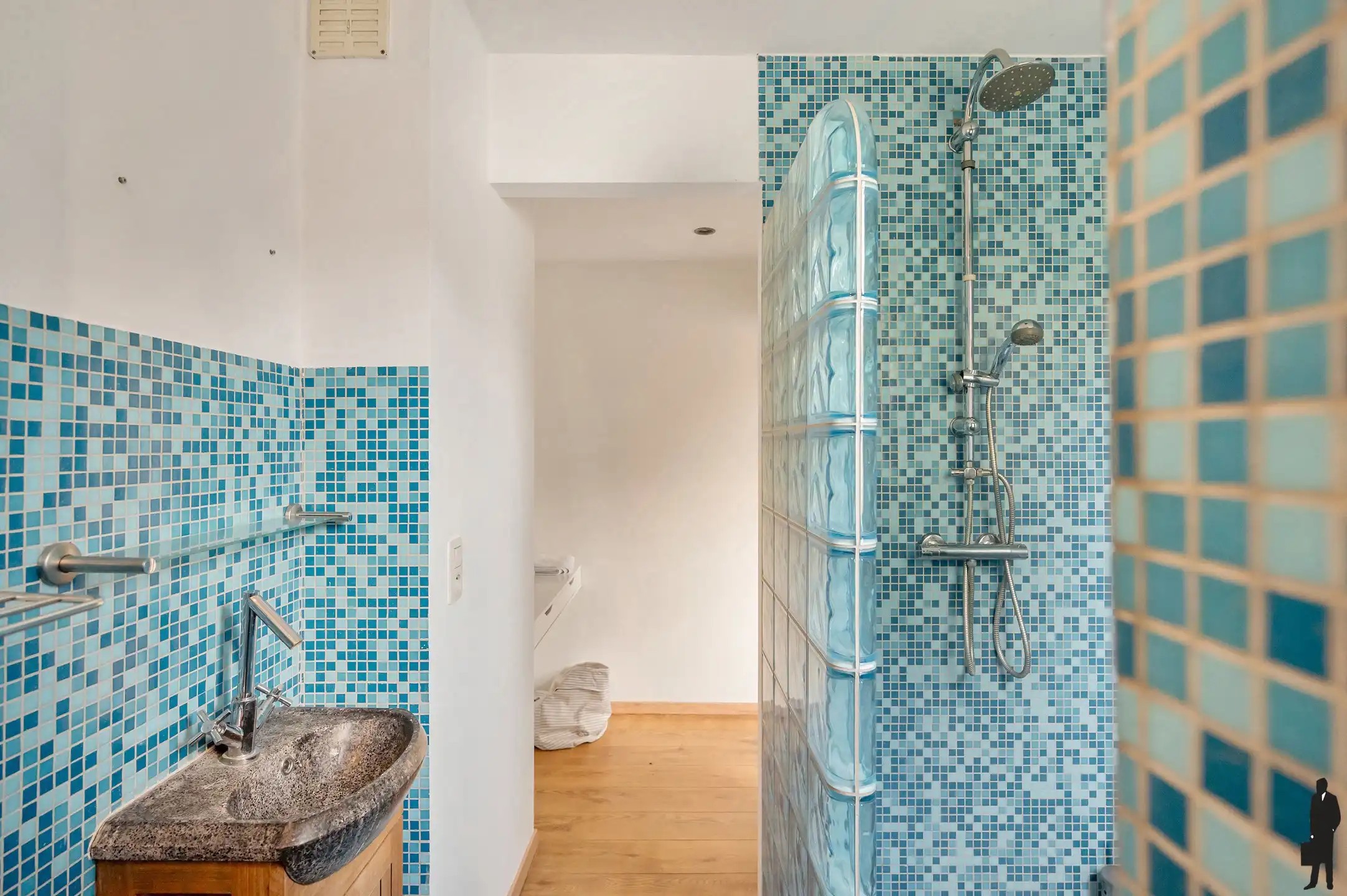 Prachtig herenhuis met ruime stadskoer foto 29