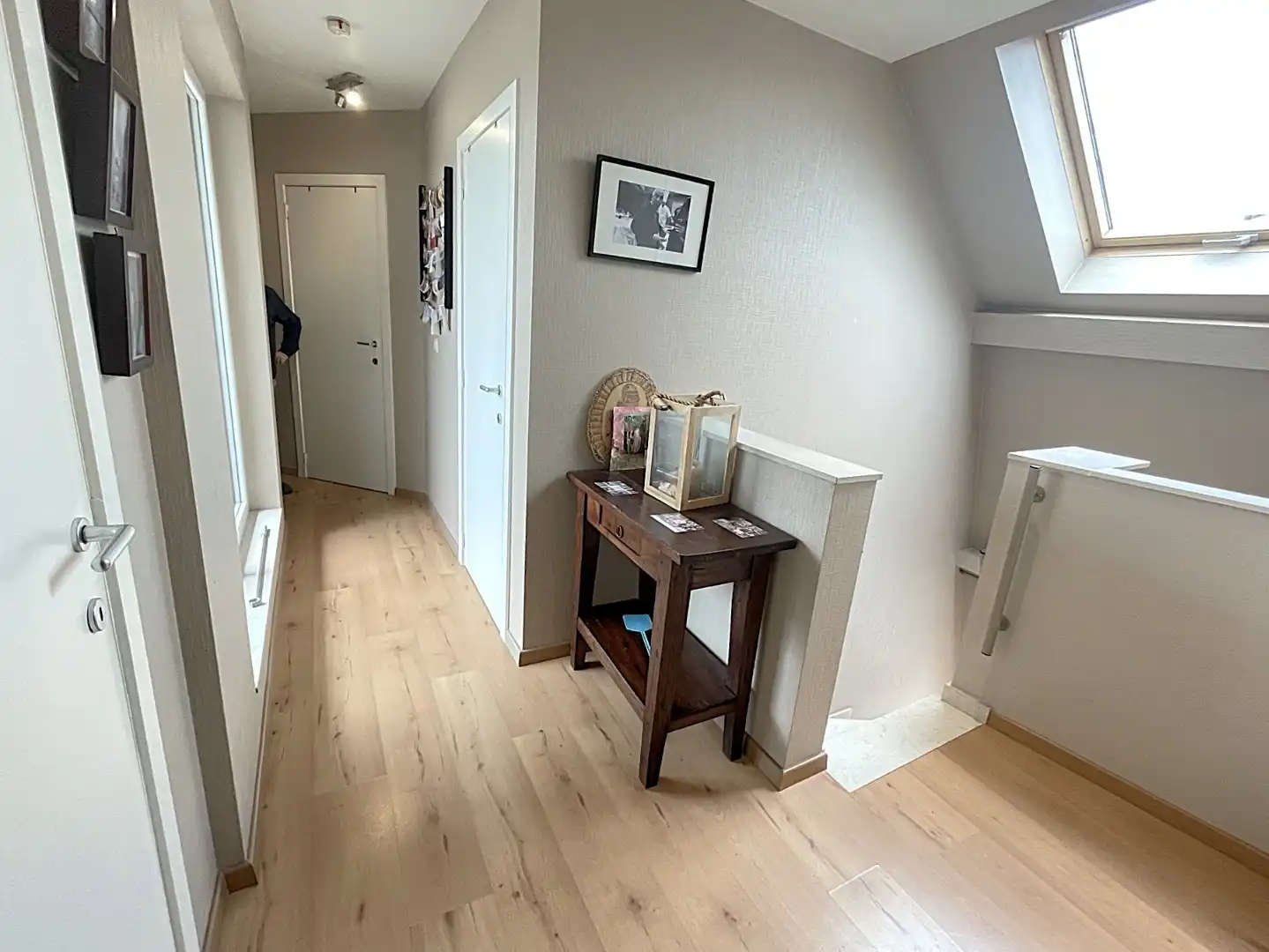 Zeer ruim en recent duplex appartement in het hart van Wenduine (137 m² – EPC: C – bouwjaar 2005) foto 10