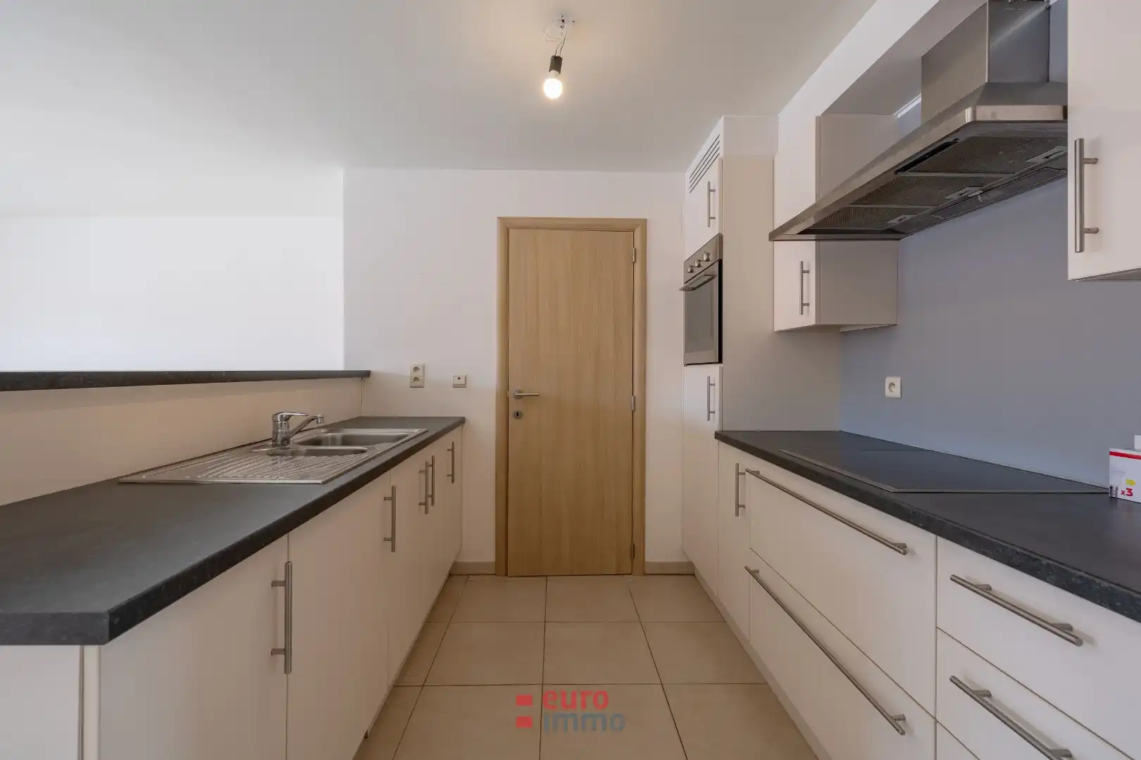 Subliem gelegen en lichtrijk appartement in hartje Nieuwpoort-Stad foto 6