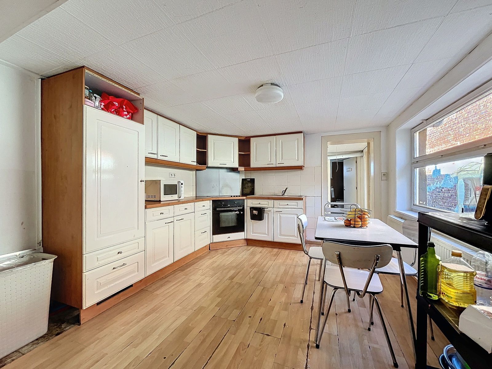 DEELS TE RENOVEREN WONING IN LANDEN foto 8