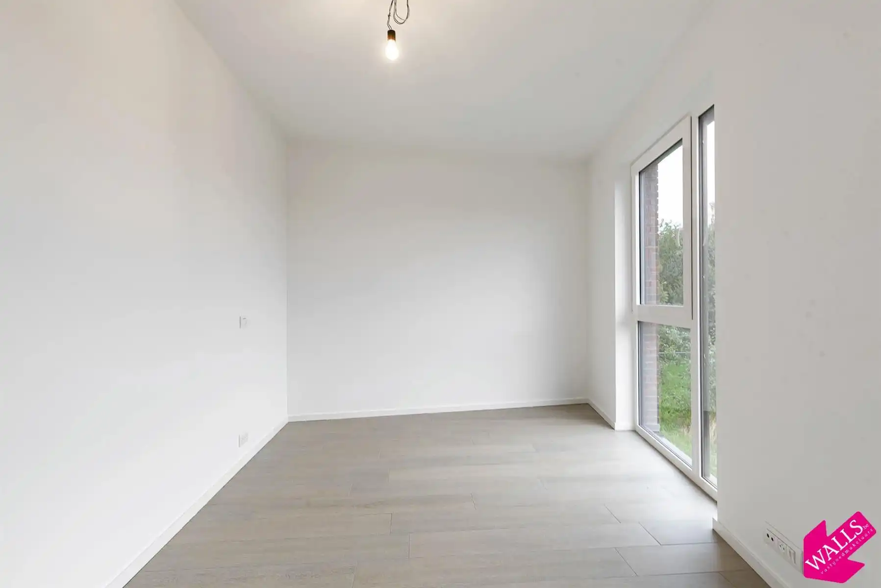 Energiezuinig appartement met 2 slk, terras en P nabij Boekenbergpark foto 12