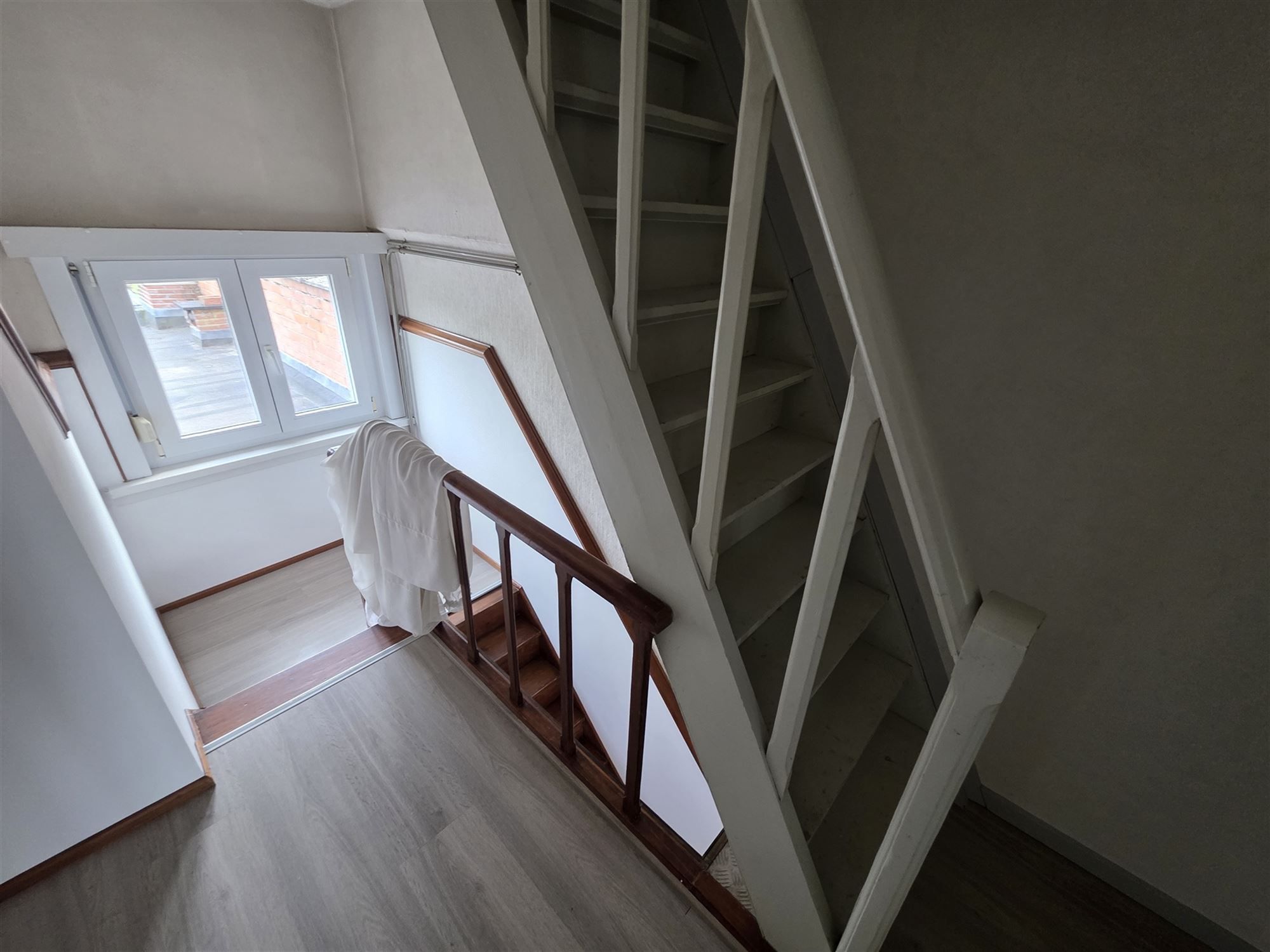 Woning met ruime tuin foto 16
