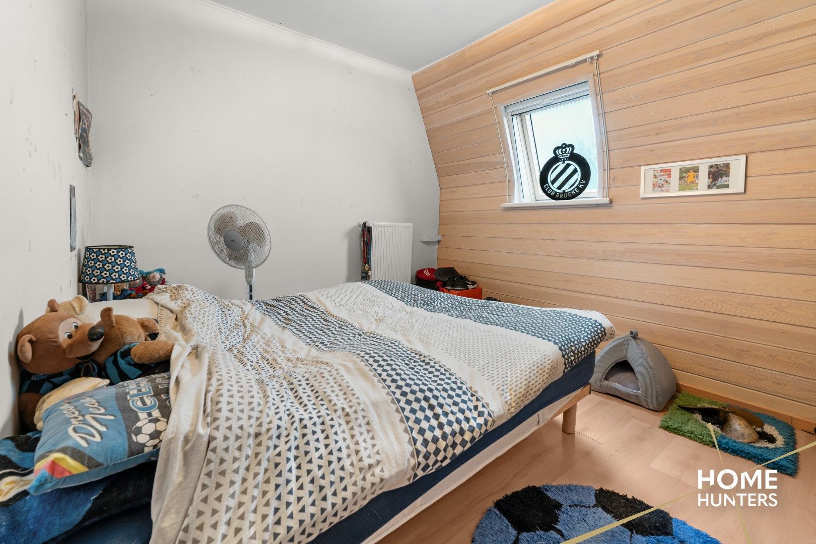 Ruime woning met 4 slaapkamers, een ruime zonnige tuin met verwarmd zwembad foto 37