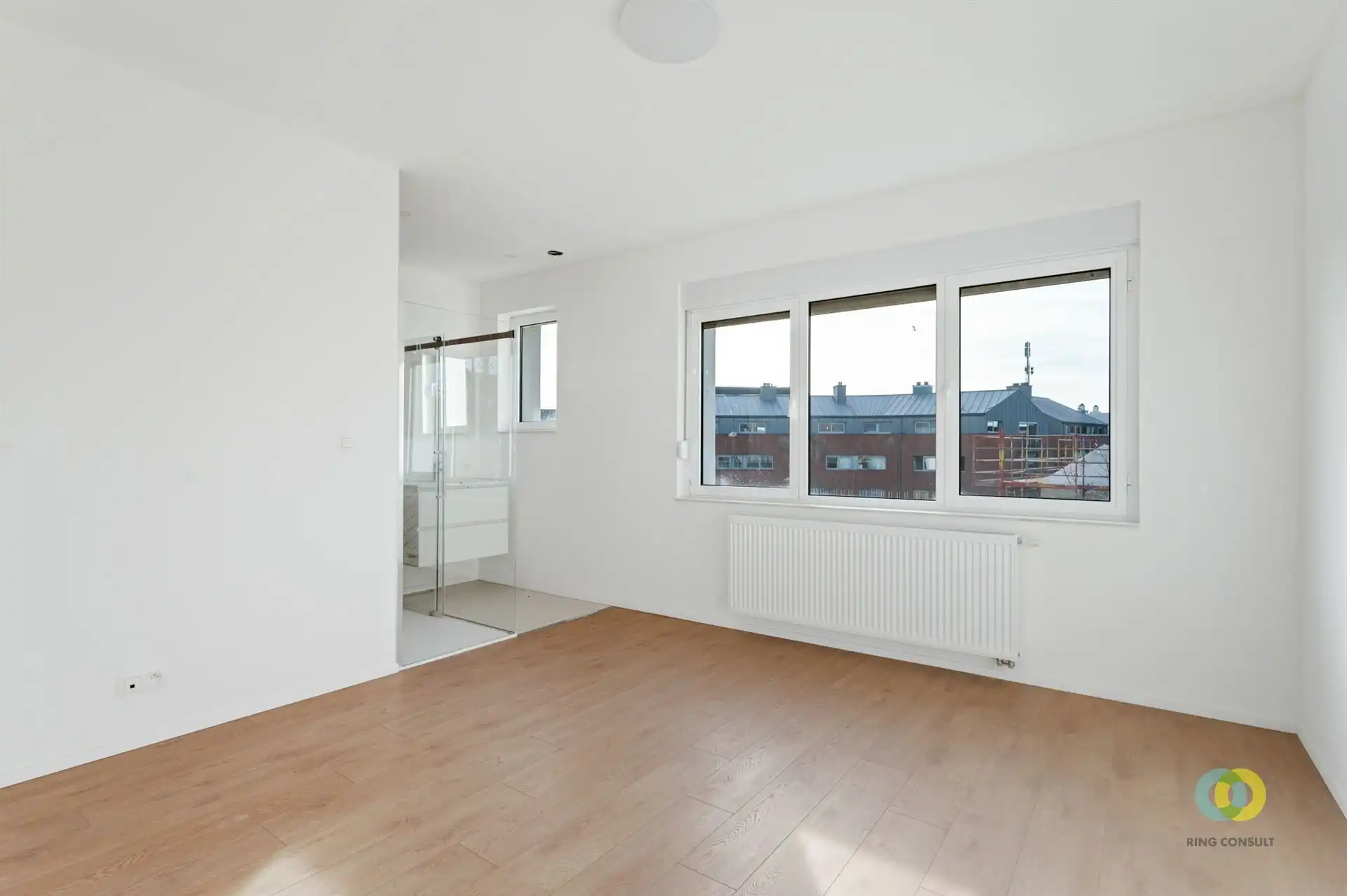 **IN OPTIE**Gerenoveerd appartement met twee slaapkamers foto 8