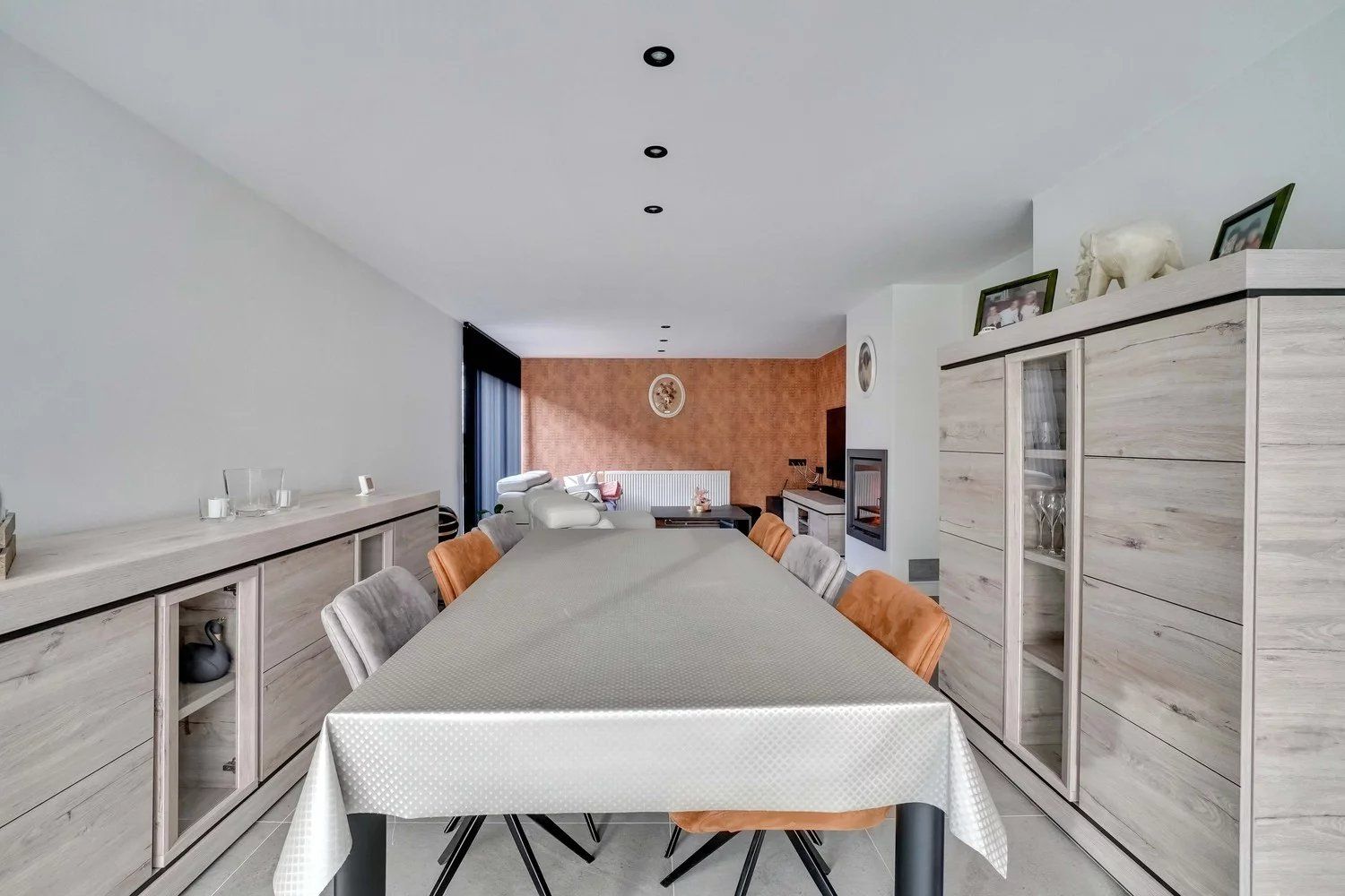 Degelijk gerenoveerde, rustig gelegen woning foto 14