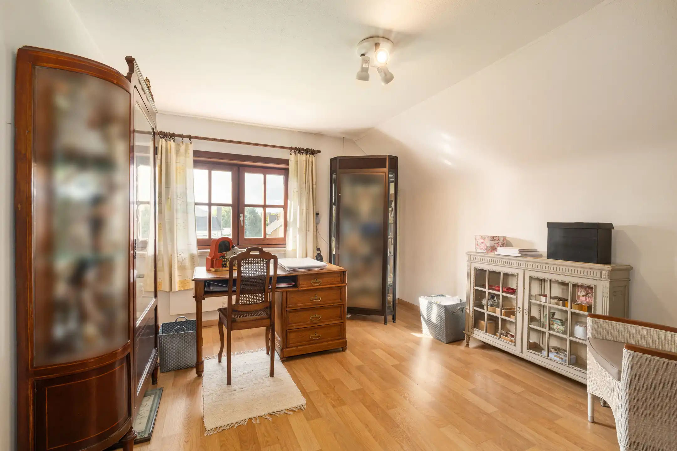 Charmante woning op perceel van 1.099 m² te Sint-Kruis! foto 24