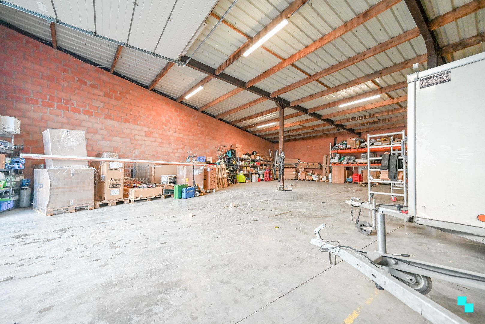 Magazijn van 270 m² op goede locatie in Ledegem foto 7