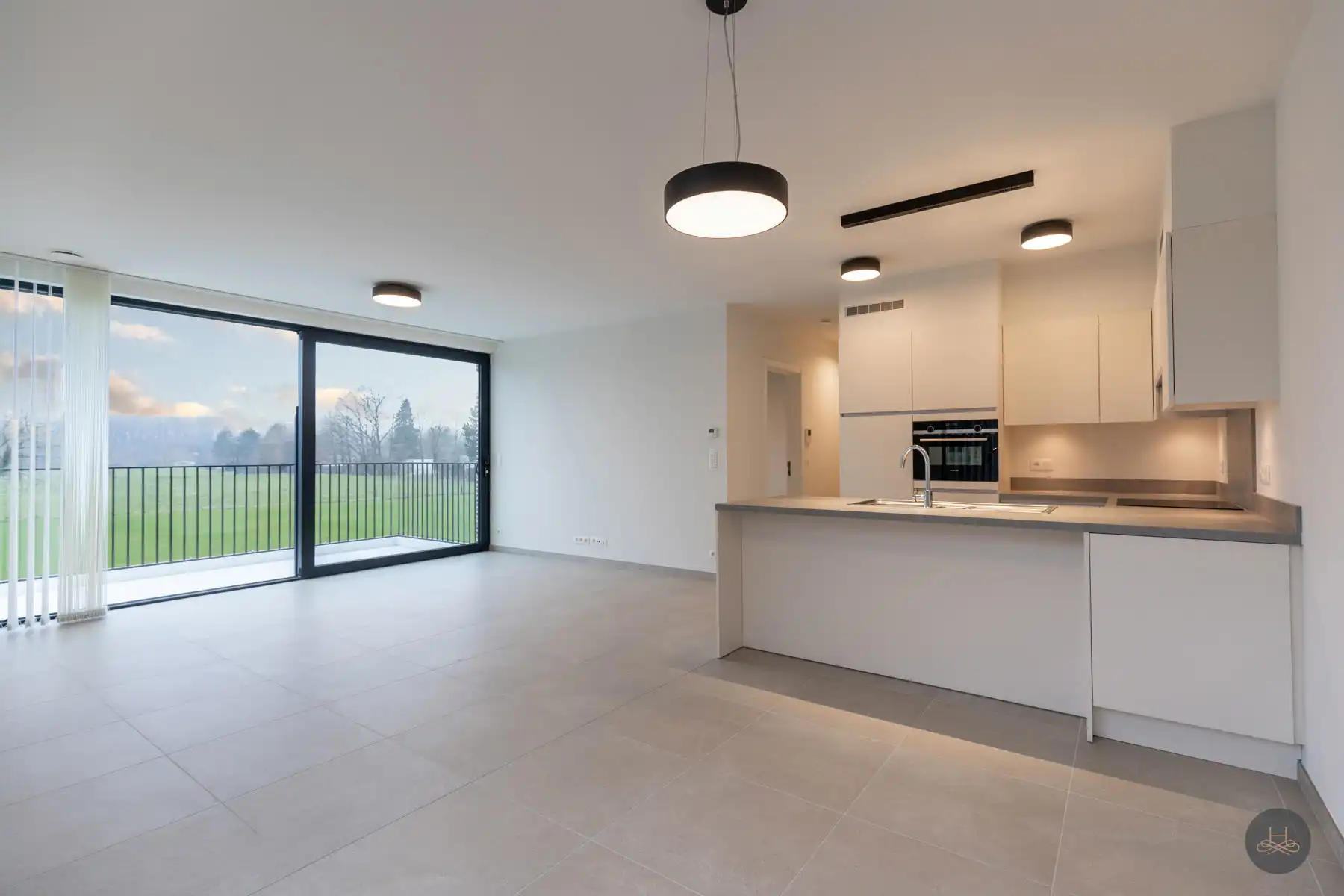 Recent BEN appartement met fantastisch uitzicht foto 7