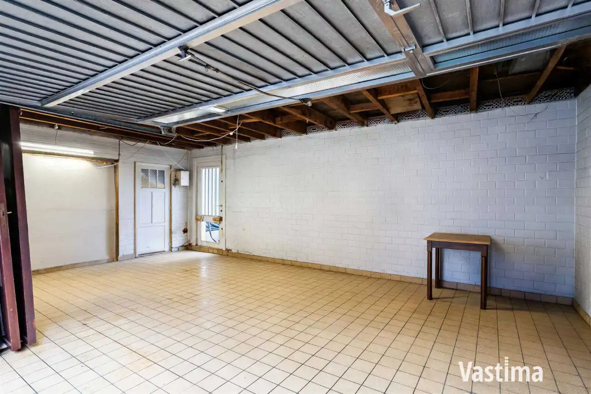 Uniek pand bestaande uit 2 woongelegenheden, garage en buitenruimte foto 29