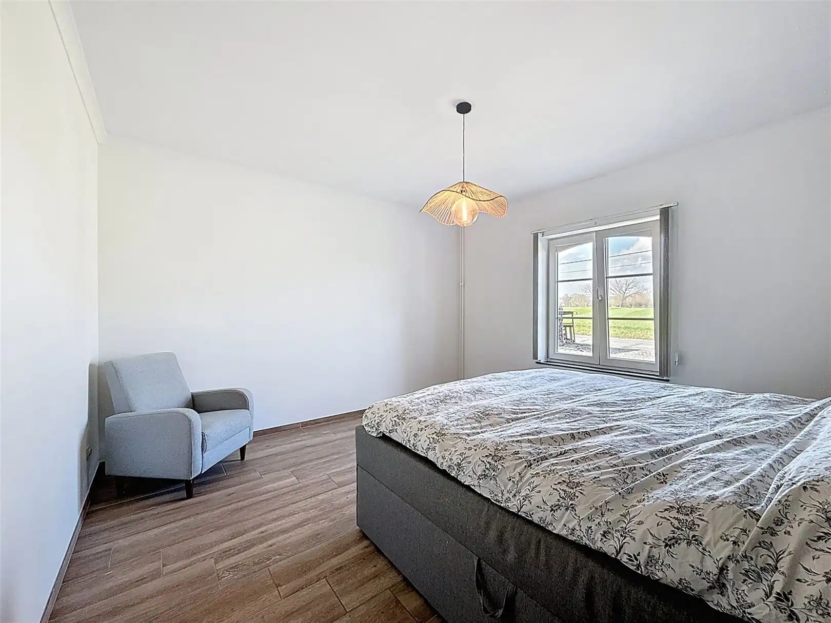 Ruime open bebouwing, 4 slpks, bureau, 14a 01ca foto 46