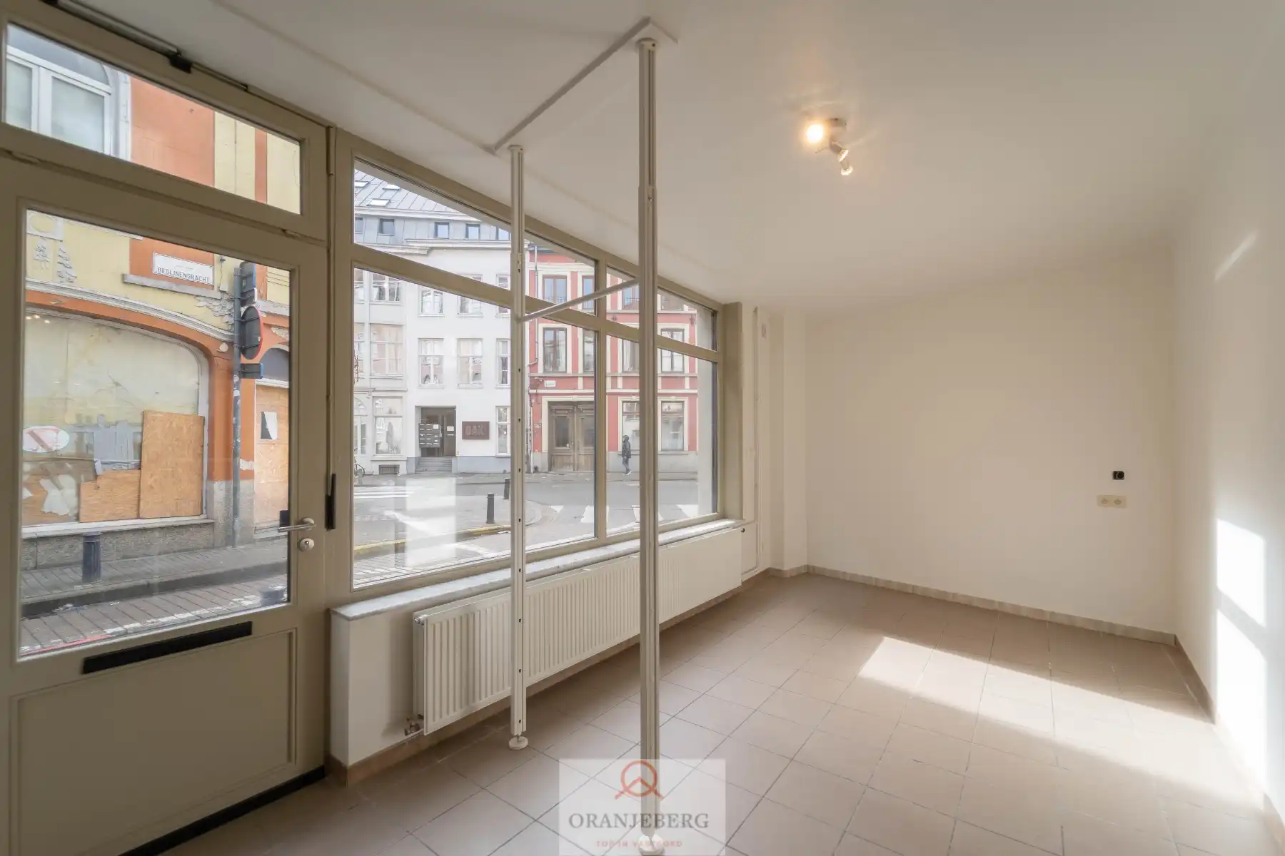 Gelijkvloers appartement op toplocatie! foto 5