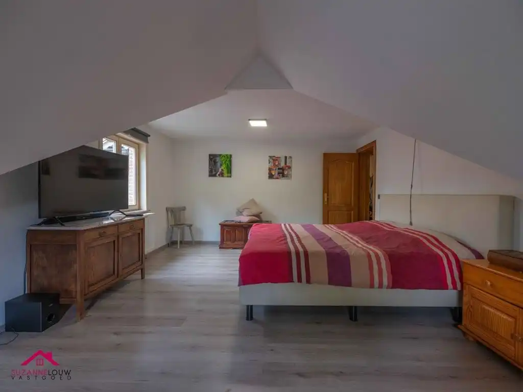 Riante vrijstaande woning met praktijkruimte foto 22