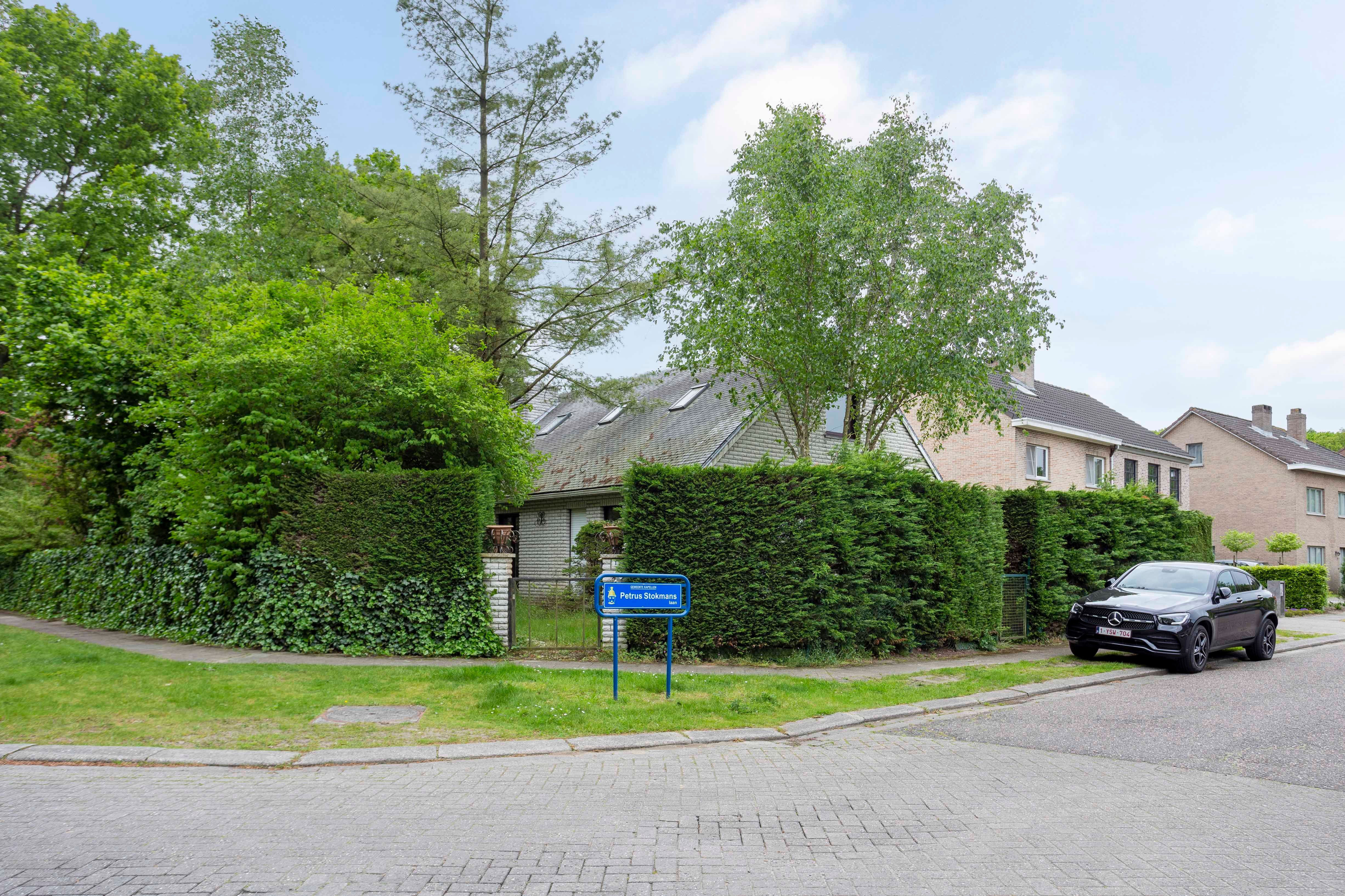 IN OPTIE - Gunstig gelegen woning met veel potentieel in Kapellen ! foto 21