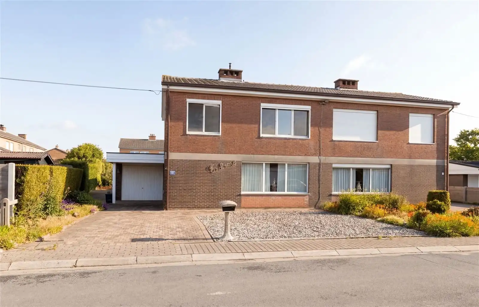 Hoofdfoto van de publicatie: Rustig gelegen 3-gevel woning op wandelafstand van centrum