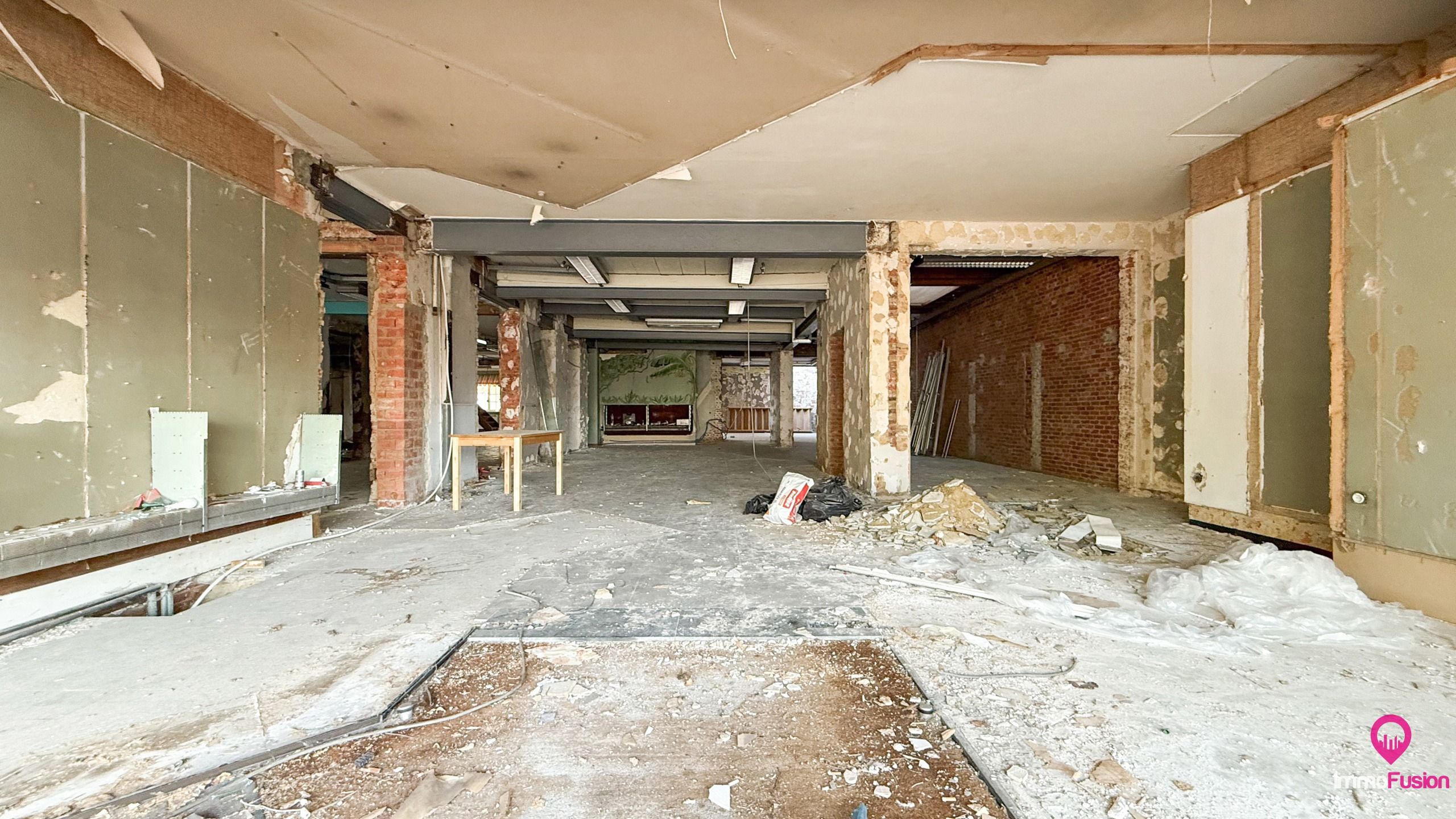 Ruim handelspand op toplocatie met woonmogelijkheid in Diest foto 10