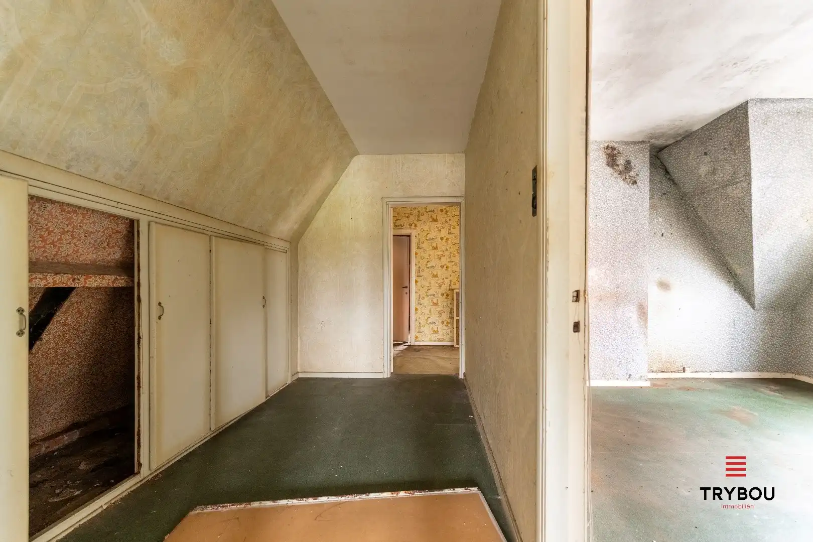 Te renoveren woning met bijgebouw en tuin in Houthulst foto 14