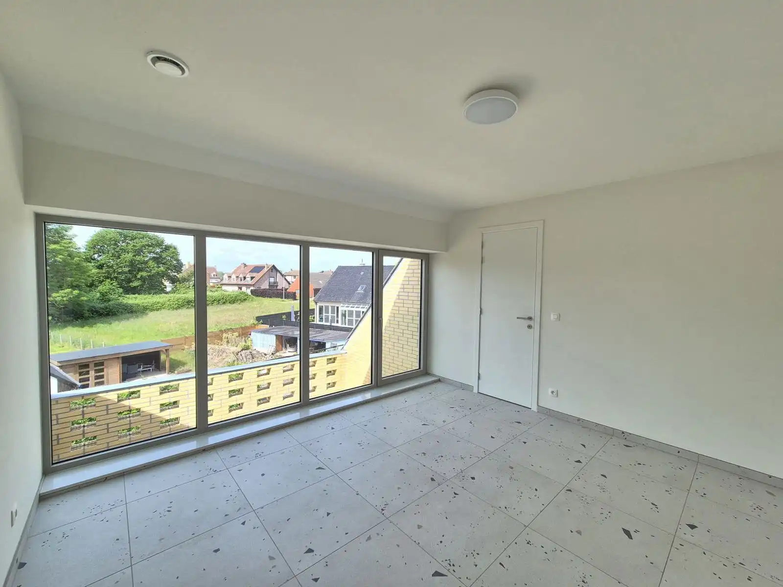 Triplex nieuwbouwappartement met 2 slaapkamers - 2 terrassen foto 7