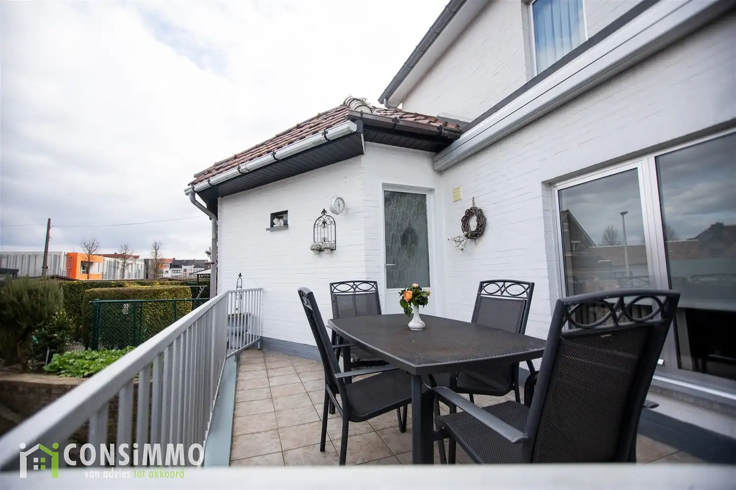 Ruime woning met kangoeroemogelijkheden in Genk foto 52