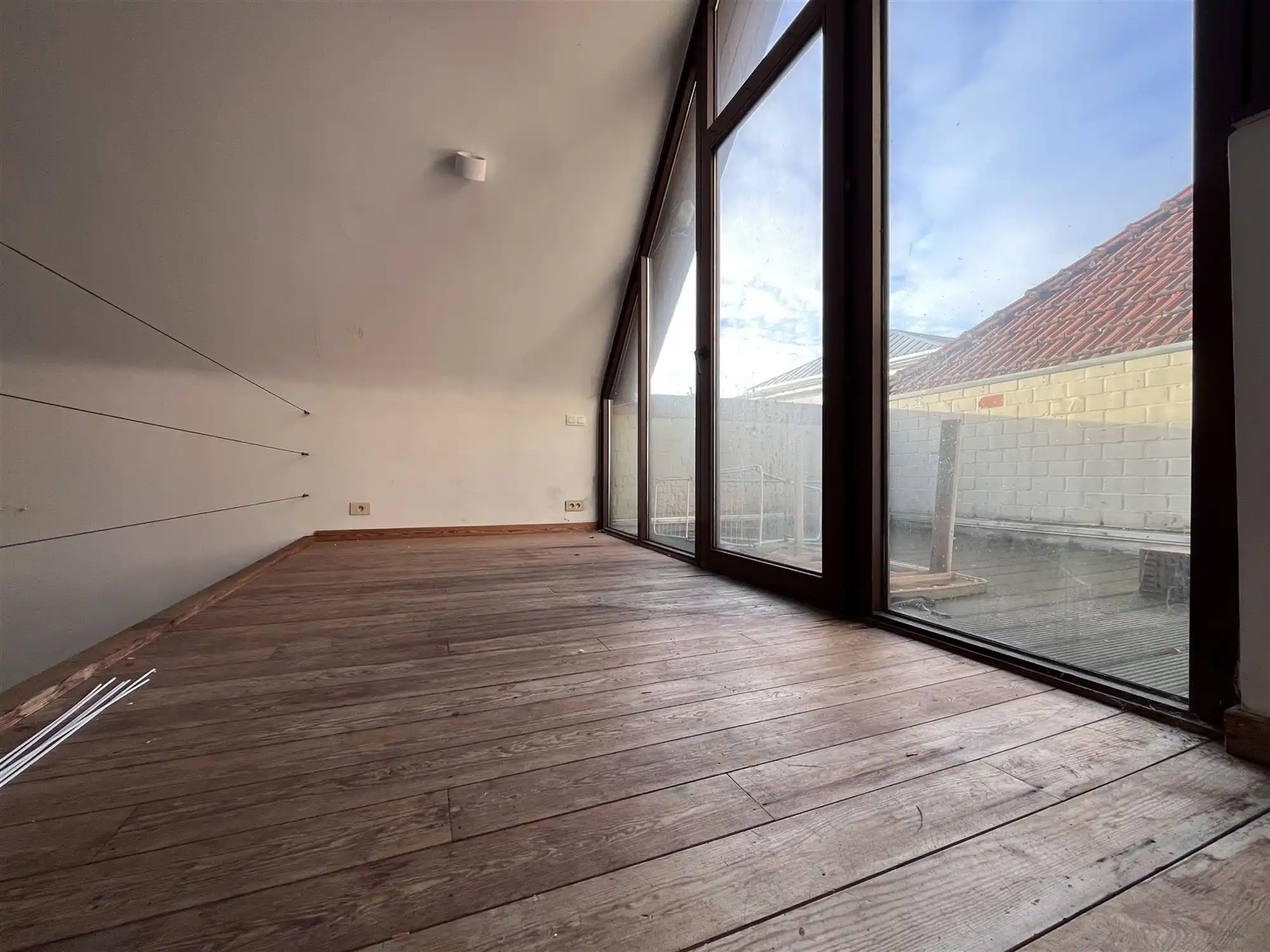 Op te frissen stadswoning met loftgevoel en dakterras foto 6