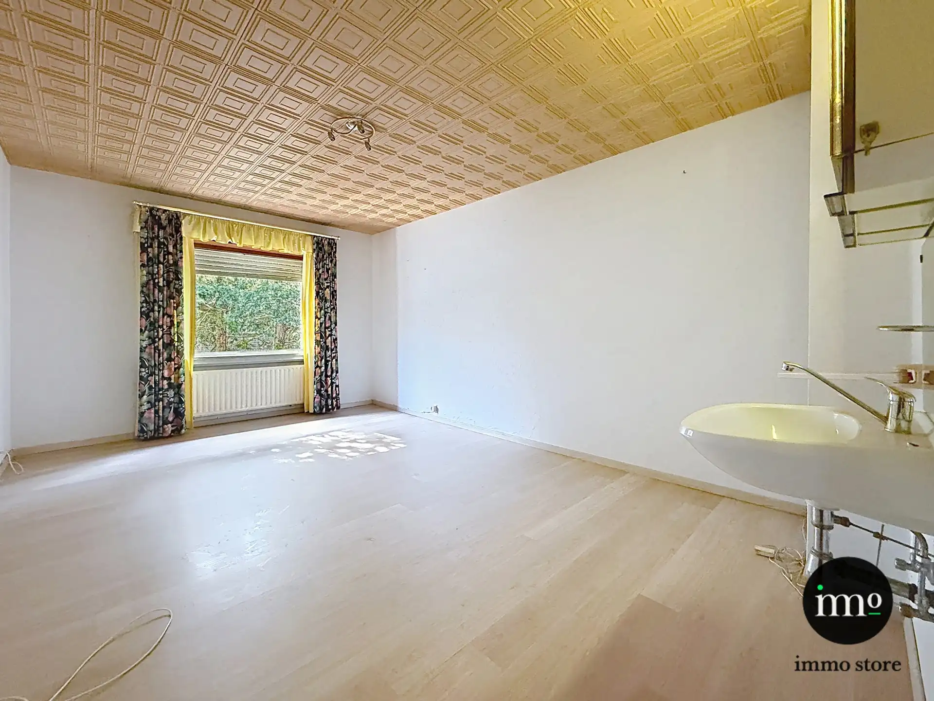UNIEKE DRIEGEVELWONING MET LOODS VAN 160 M² IN HET CENTRUM VAN GROOT-BIJGAARDEN! foto 18