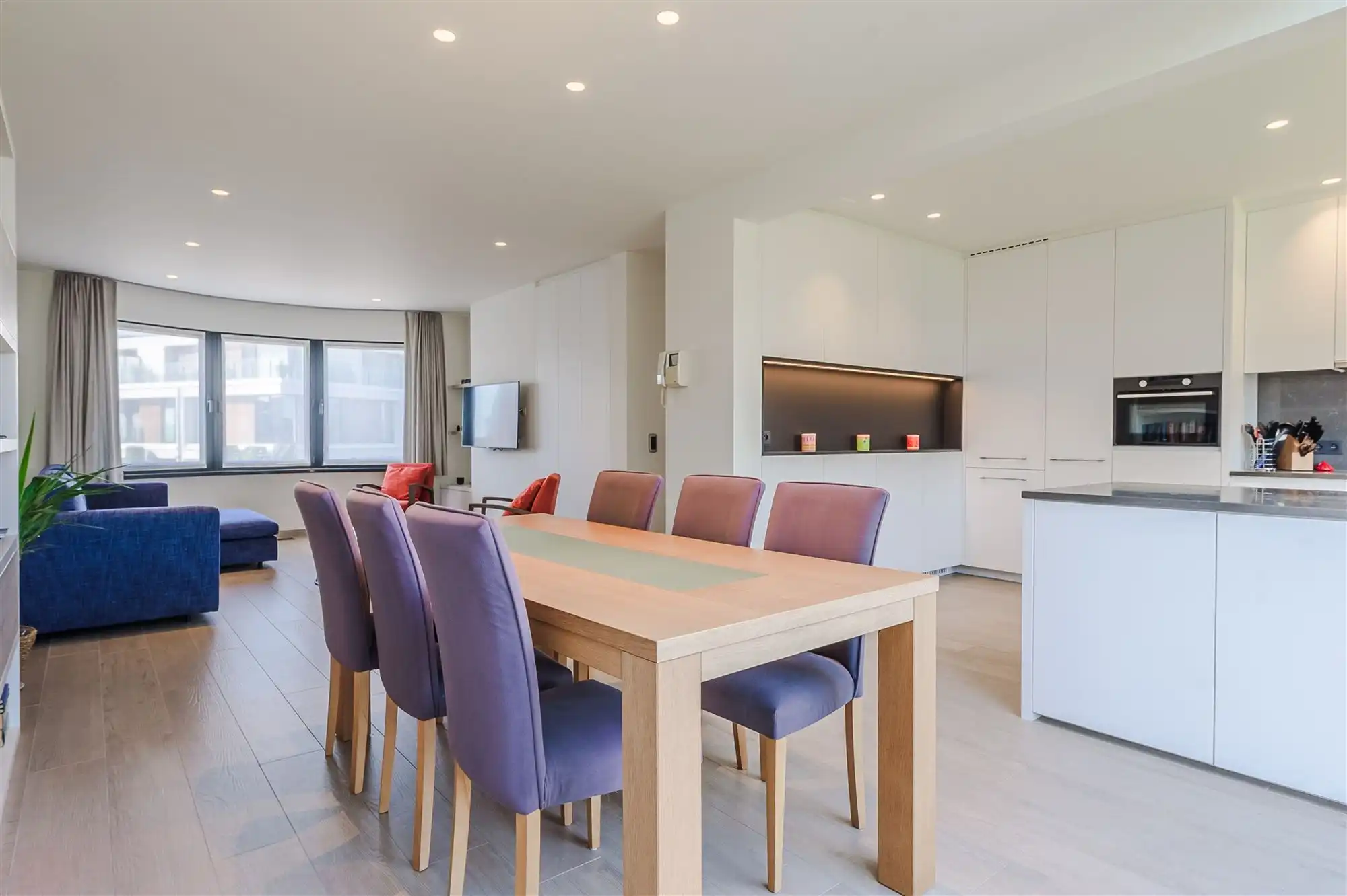 Stijlvolle bel-etagewoning met zonnige tuin foto 17