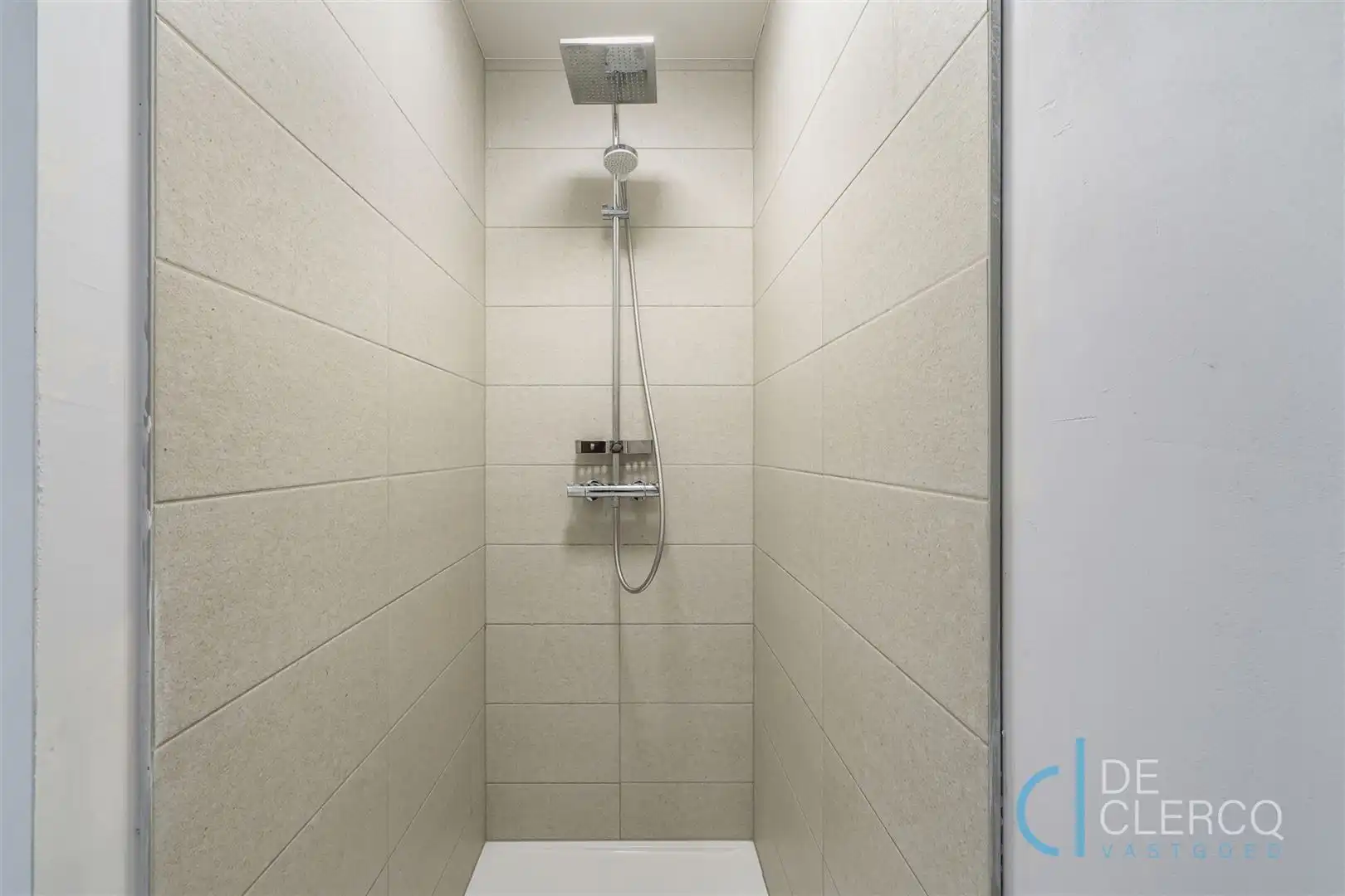 Gelijkvloers appartement te huur op toplocatie in Lochristi! foto 8