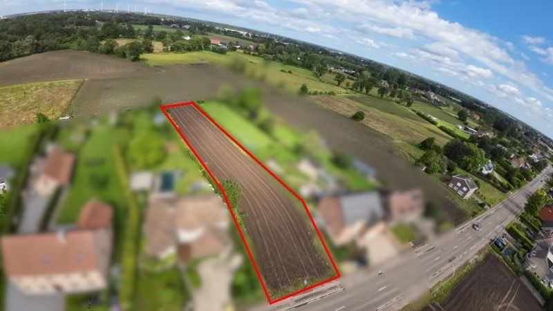 Bouwgrond open bebouwing groot 1914m² en straatbreedte 20m! foto {{pictureIndex}}