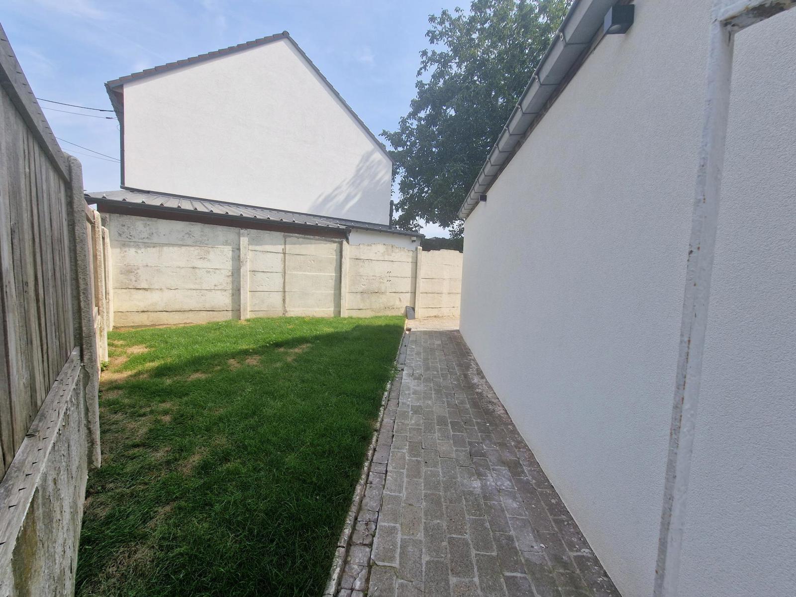Volledig gerenoveerde woning 3 slps te Goetsenhoven (Tienen) foto 32