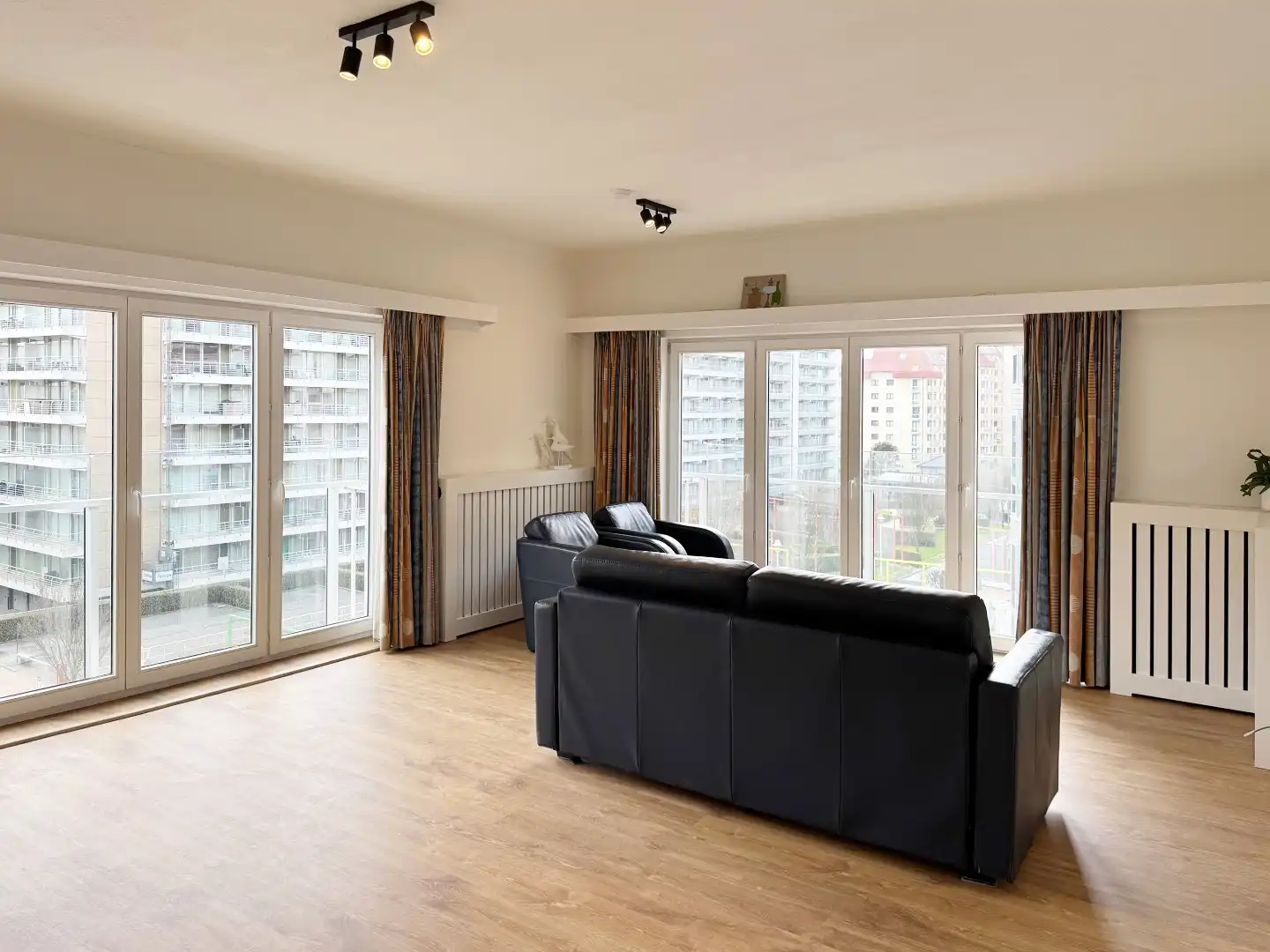 Appartement met zijdelings zeezicht te Nieuwpoort-Bad. foto 4