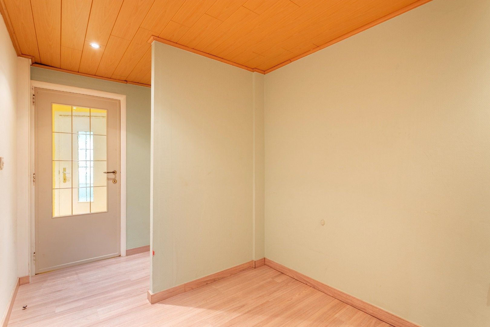 Opbrengsteigendom met 2 app in het centrum van Halle foto 17