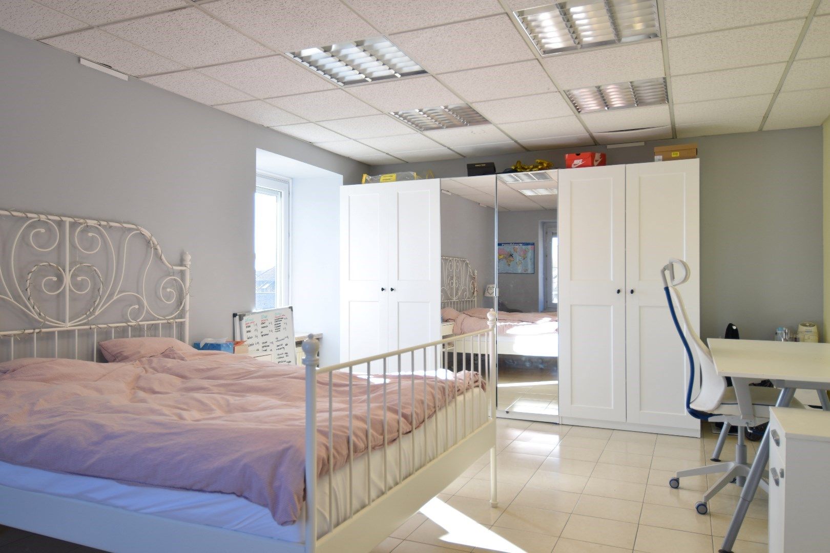 Ruime villa met 6 slaapkamers, mooi stukje tuin én residentiële ligging te Bavikhove foto 13