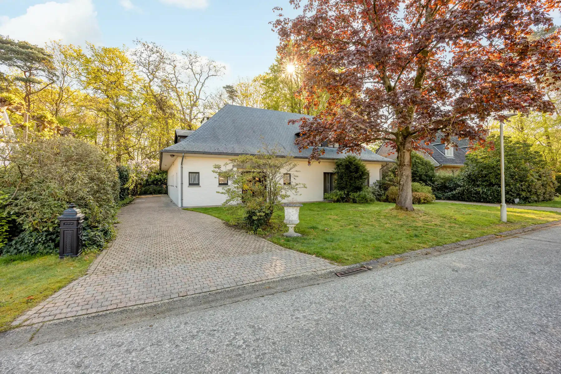 Rustig gelegen te renoveren villa op de grens met Schilde foto 29