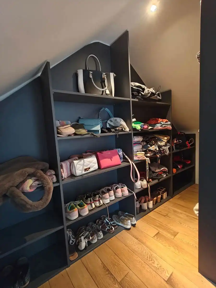2 slaapkamer appartement met aparte garage foto 17