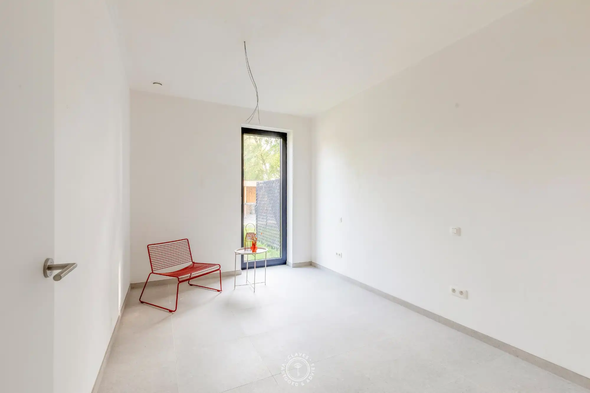 Deluxe drieslaapkamerappartement met privatieve tuin foto 17