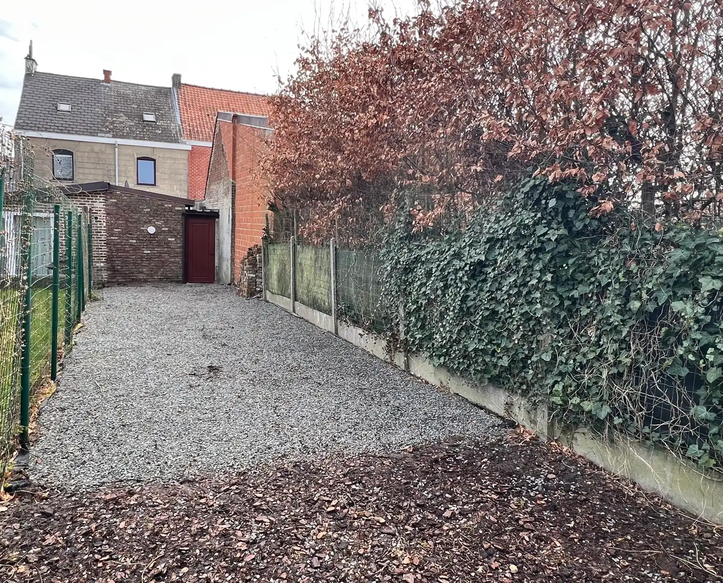 Gerenoveerde woning met super ligging. foto 15