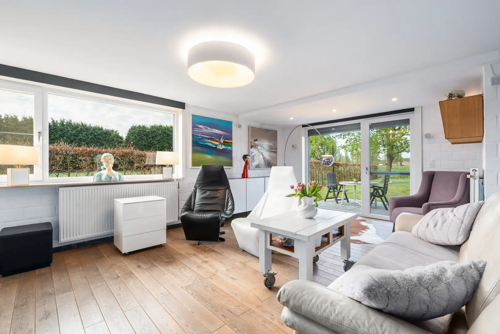 Instapklare vrijstaande villa op een mooi perceel van 844 m² foto 9