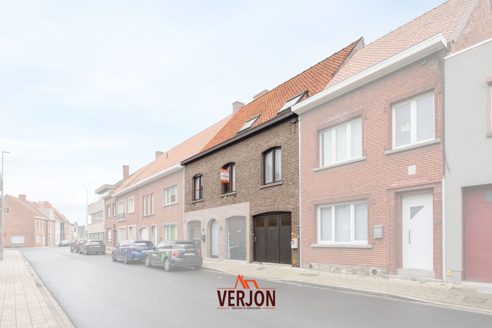 Ruime bel-etage met 4 slaapkamers en garage foto 15