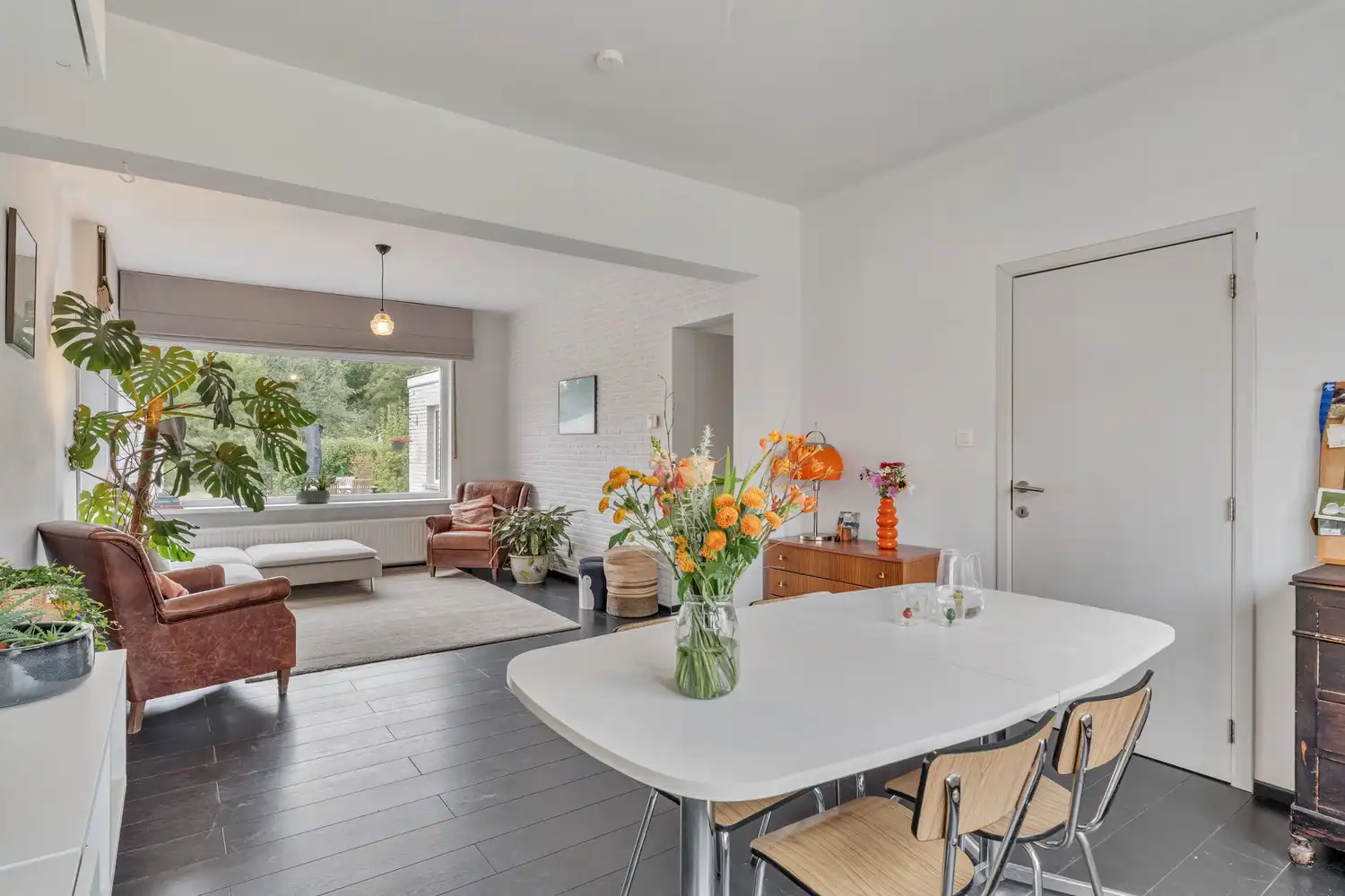 Goed gelegen, vrijstaande en lichtrijke woning met een oprit met een garage, 3 slaapkamers en een diepe tuin te Wilsele! foto 5