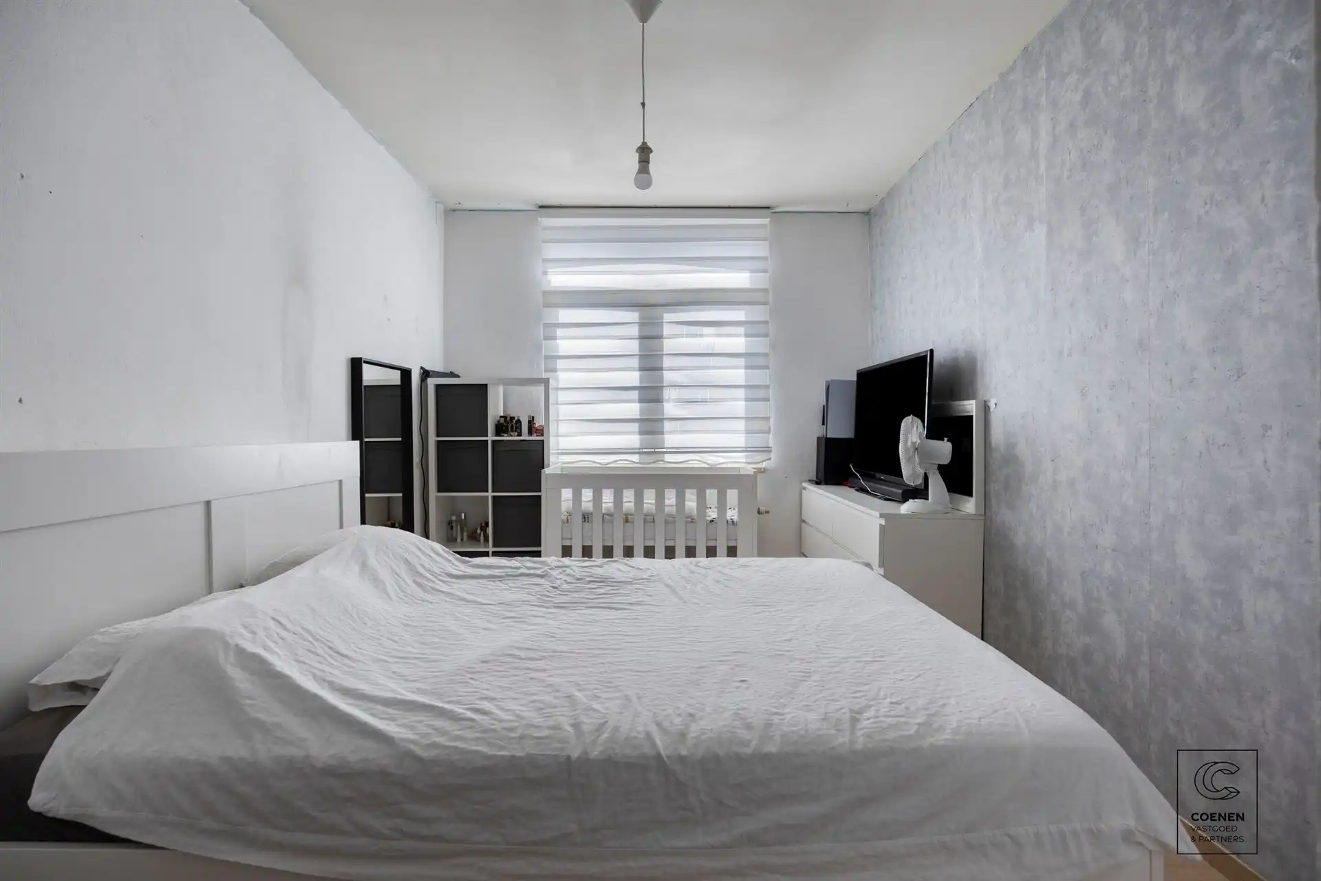Ruime woning van 183 m² met 4 slpk's op uitstekende locatie! foto 9